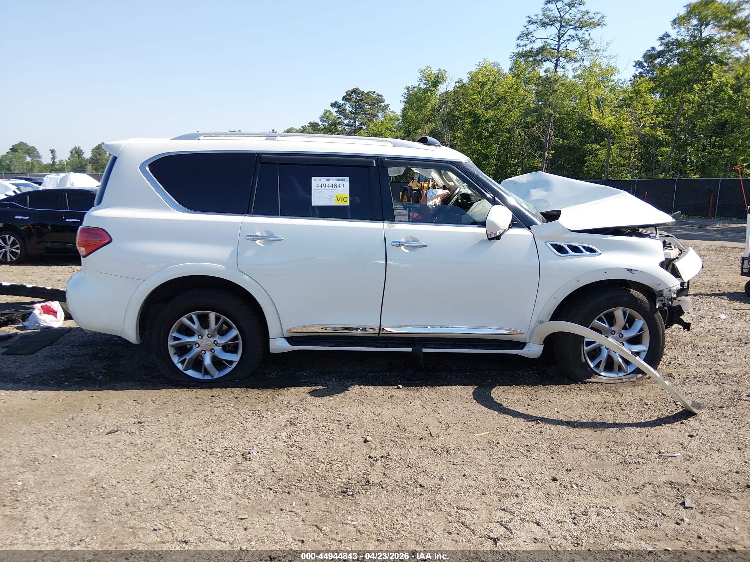 2012 Infiniti Qx56   Белый vin: JN8AZ2NF5C9519911