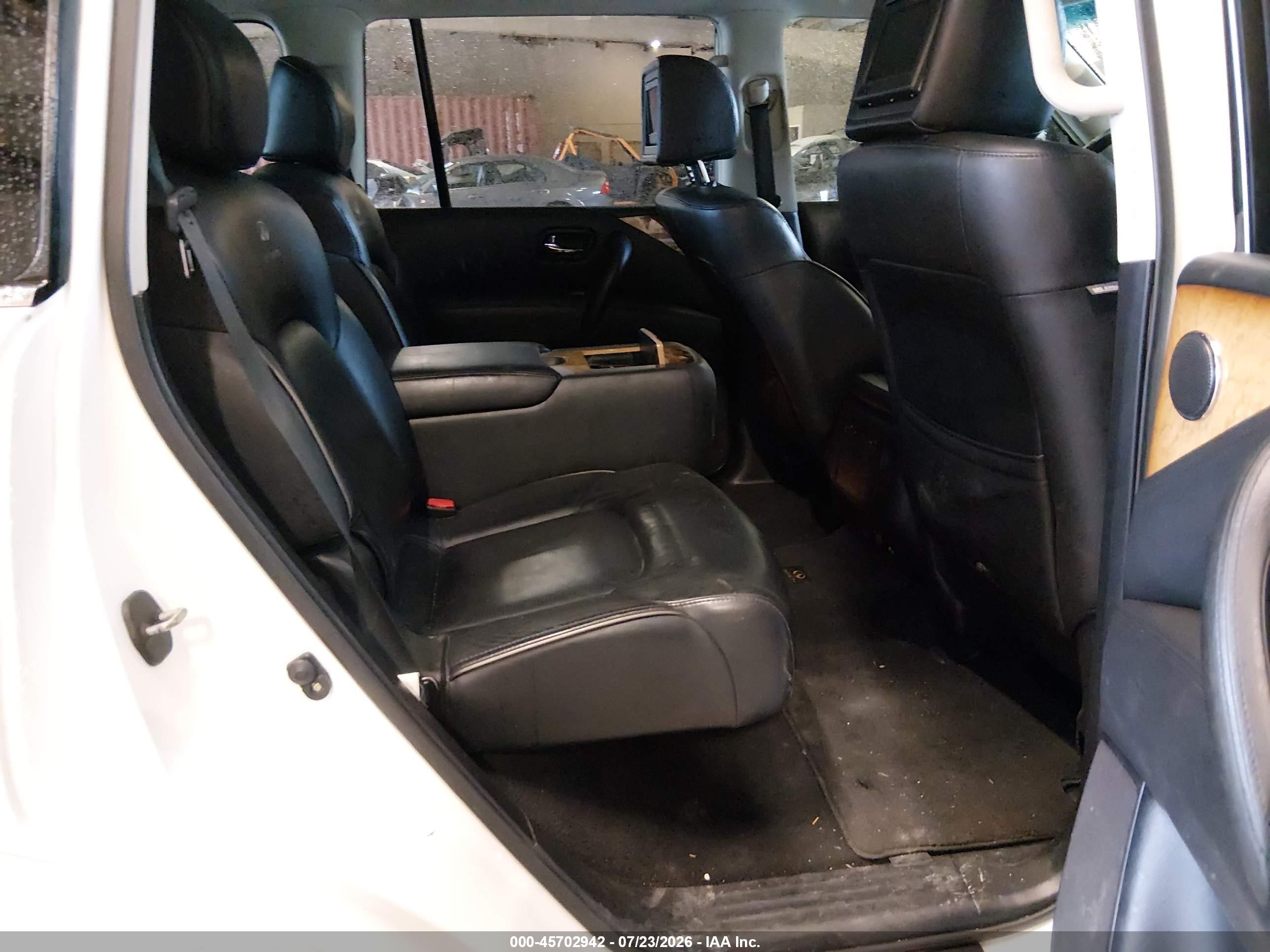 2014 Infiniti Qx80   White vin: JN8AZ2NF5E9553320
