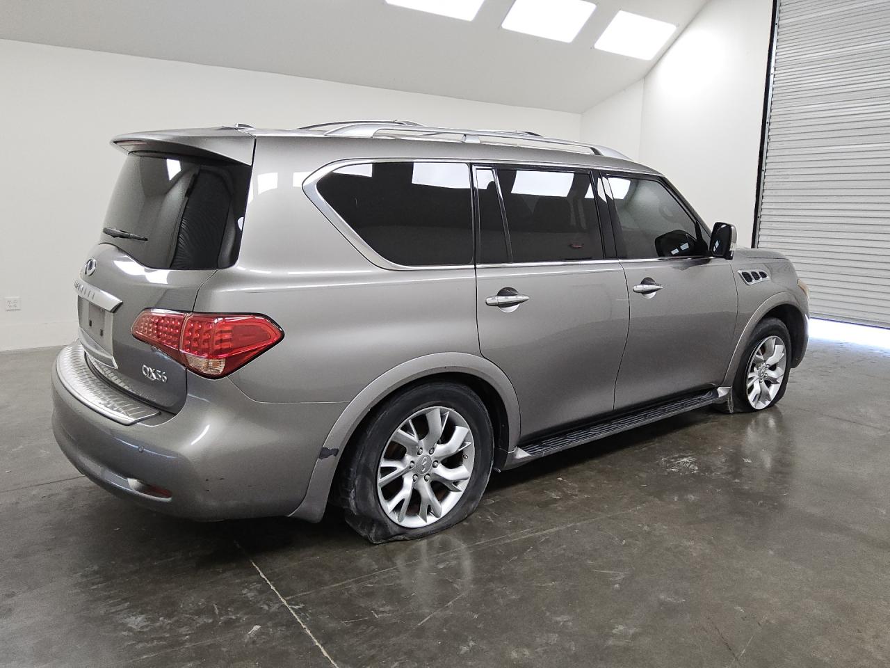 2011 Infiniti Qx56 Base Gray vin: JN8AZ2NF6B9503375 Damage: Rear Bumper/Cover, Scraped, 2 To 3 Inches