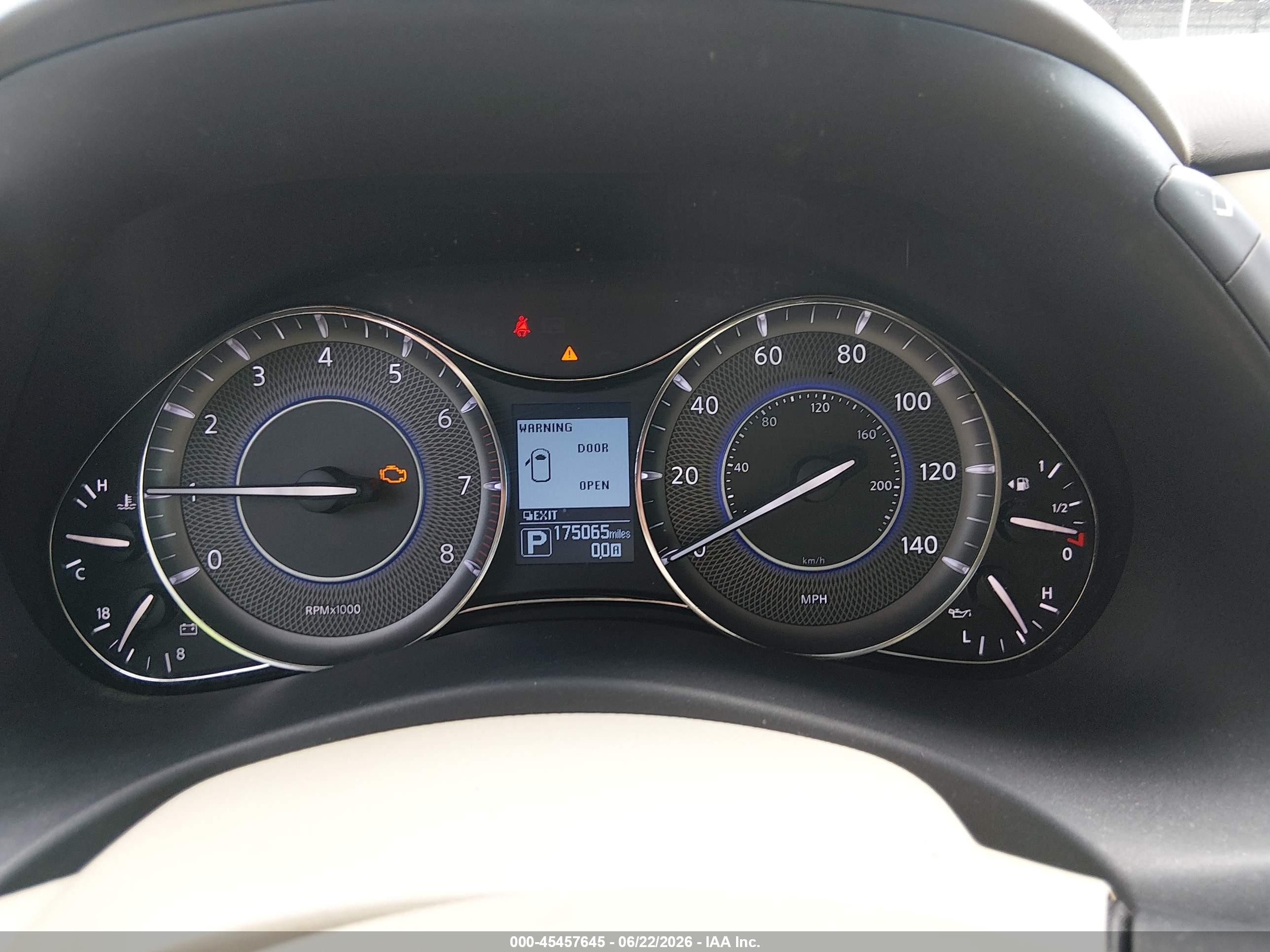 2015 Infiniti Qx80 Серебряный vin: JN8AZ2NF6F9570807