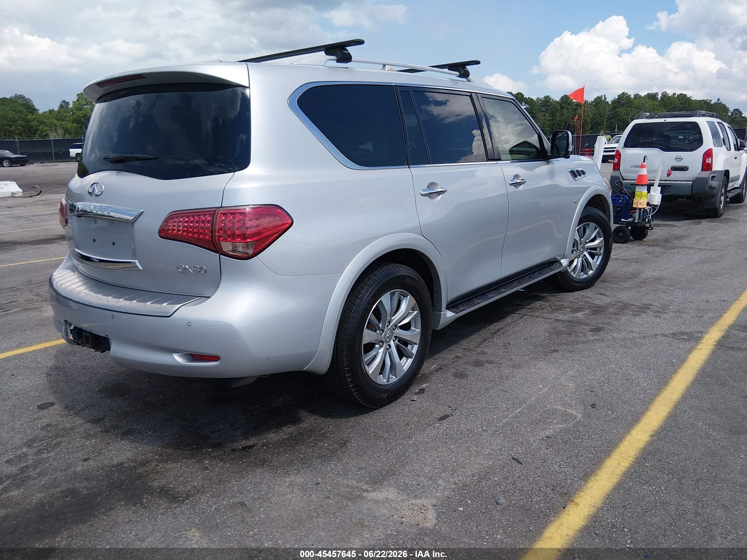 2015 Infiniti Qx80 Серебряный vin: JN8AZ2NF6F9570807