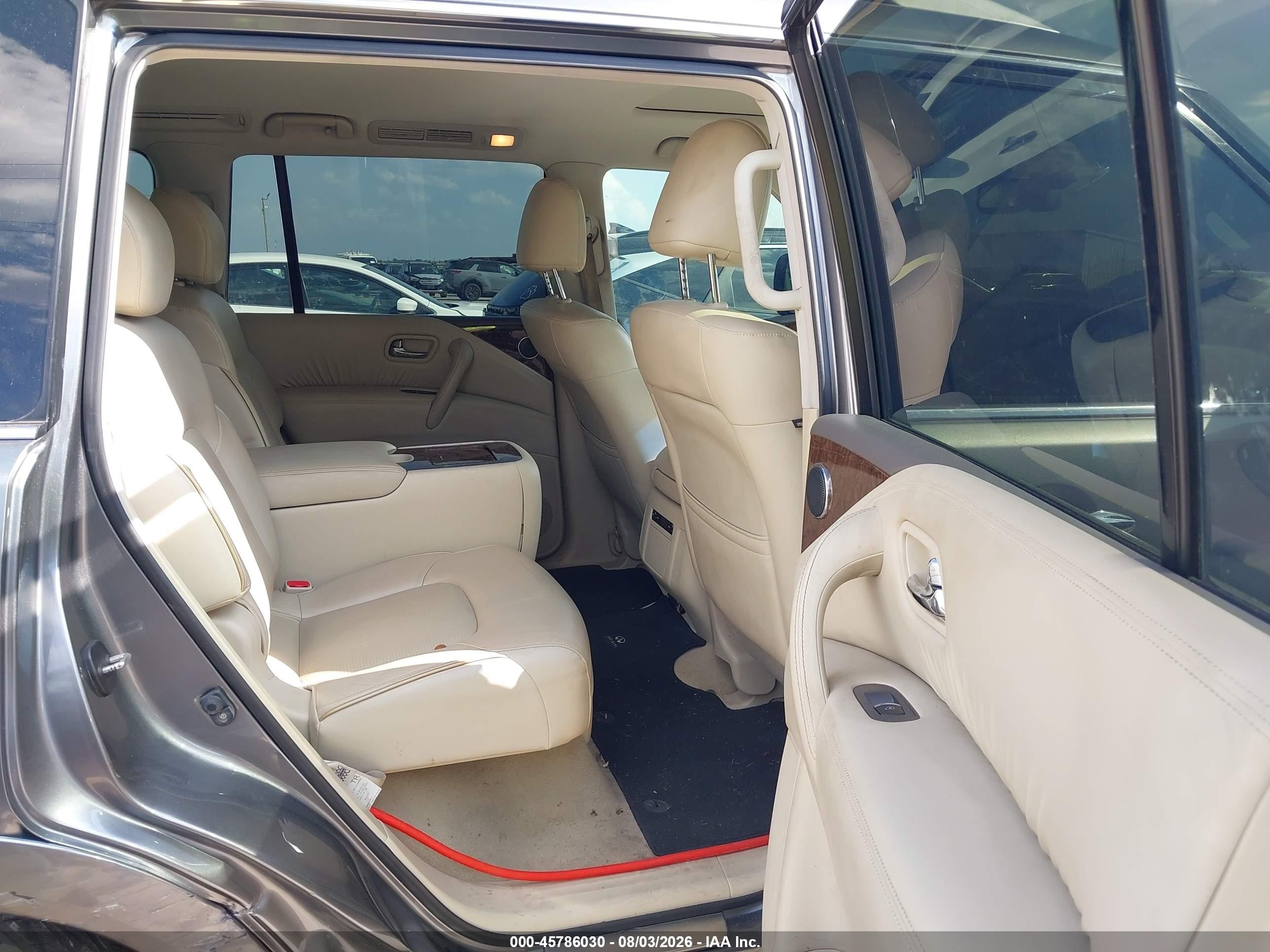 2015 Infiniti Qx80   Серый vin: JN8AZ2NF6F9571262