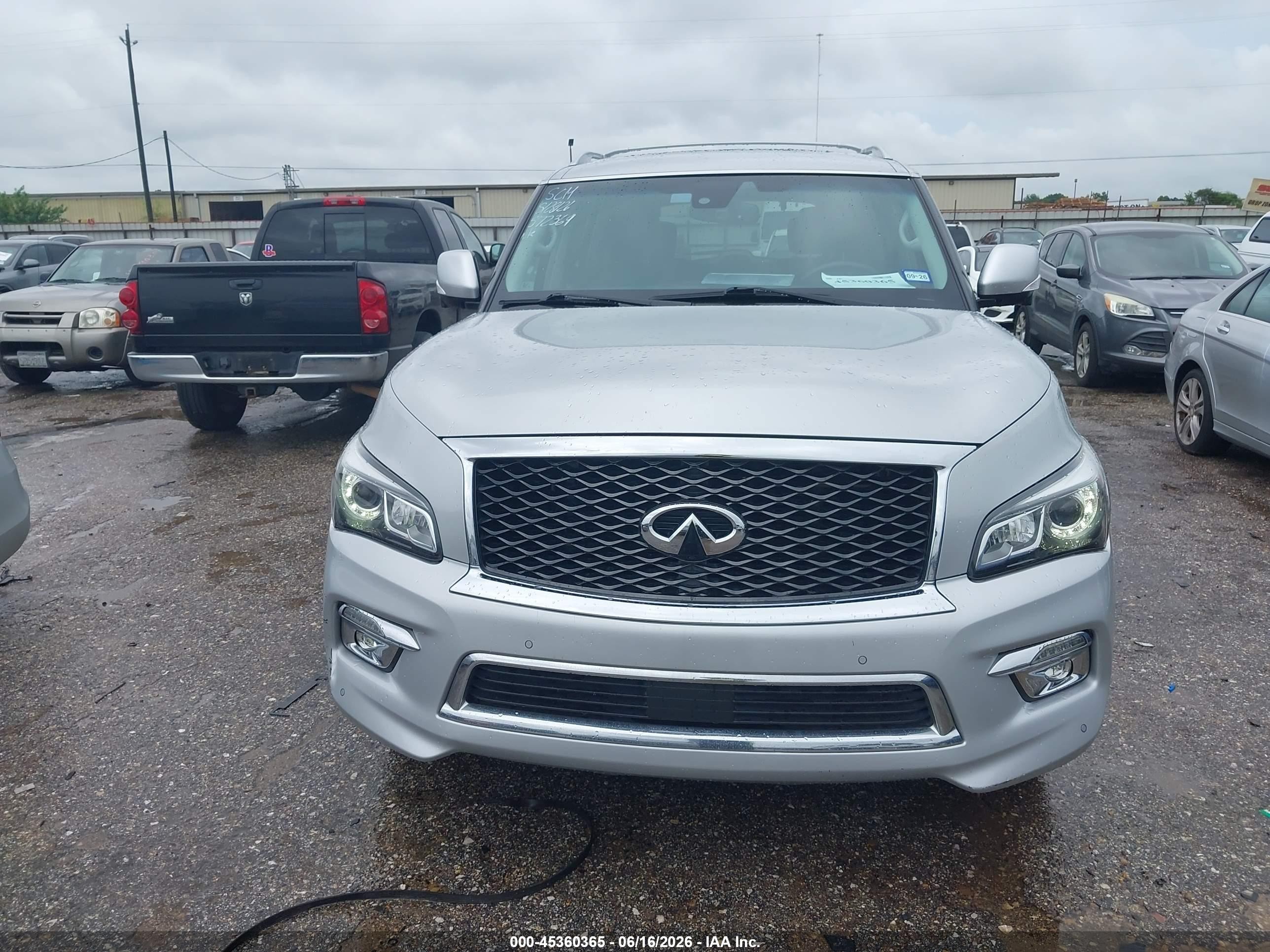 2015 Infiniti Qx80   Silver vin: JN8AZ2NF7F9572369
