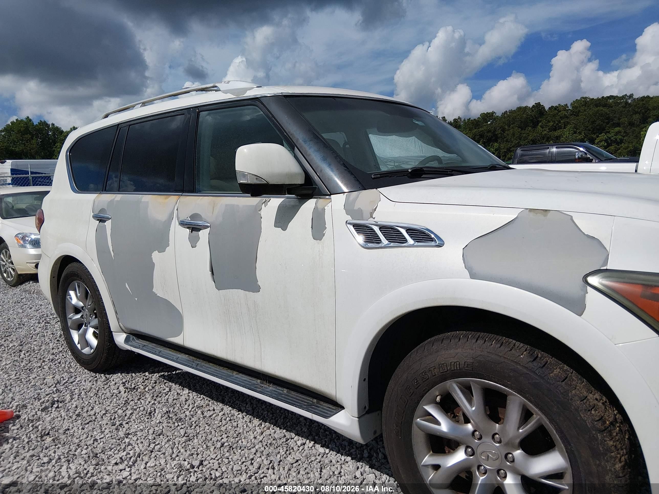 2011 Infiniti Qx56   White vin: JN8AZ2NF8B9500171