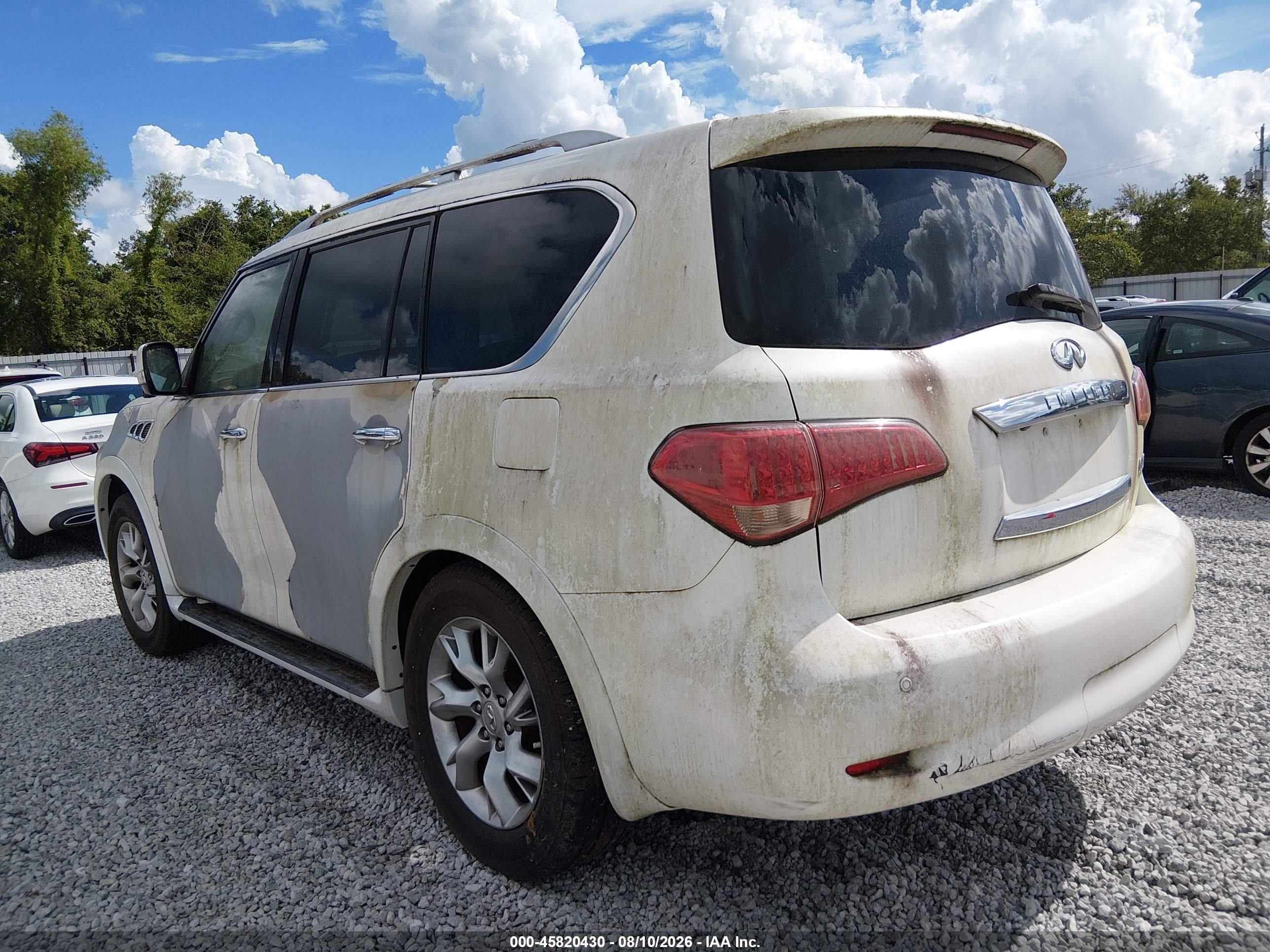2011 Infiniti Qx56   White vin: JN8AZ2NF8B9500171