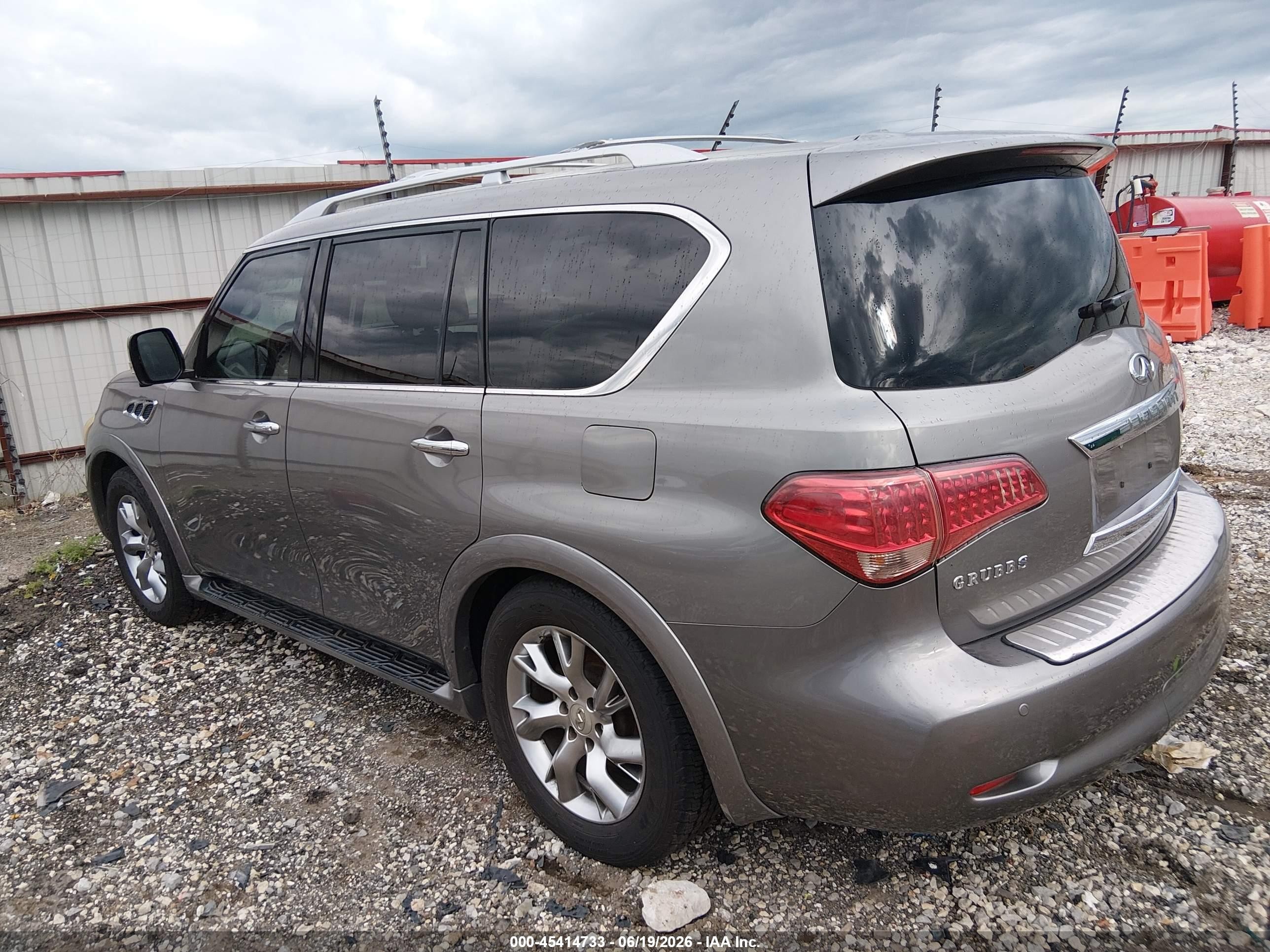 2012 Infiniti Qx56 Золотой vin: JN8AZ2NF8C9518719