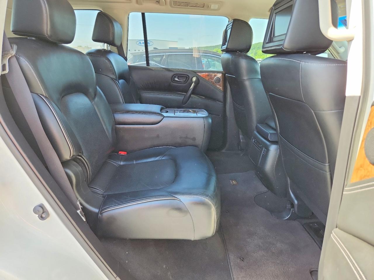 2015 Infiniti Qx80 Base White vin: JN8AZ2NF8F9570260