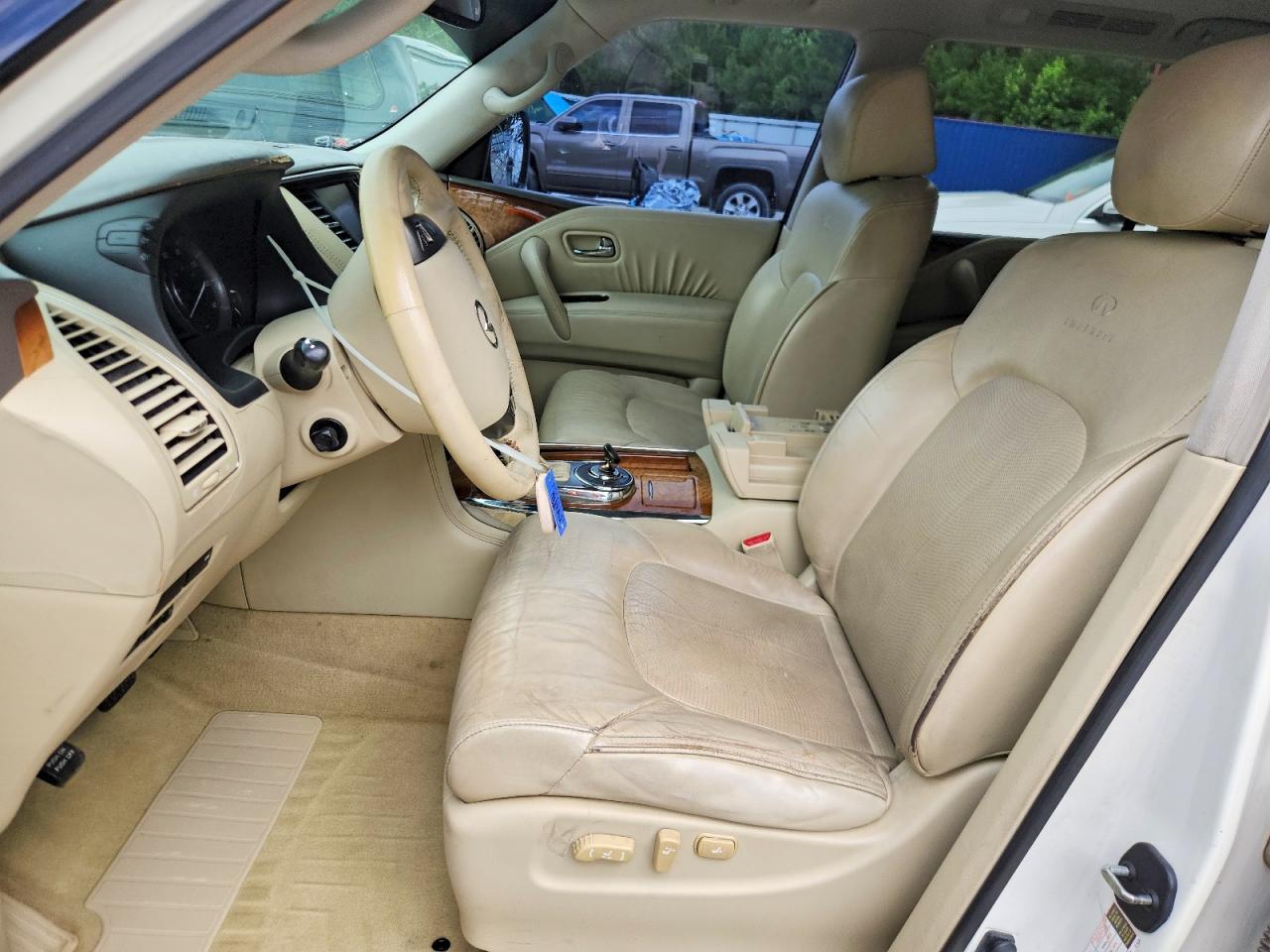 2011 Infiniti Qx56 Base White vin: JN8AZ2NF9B9500017