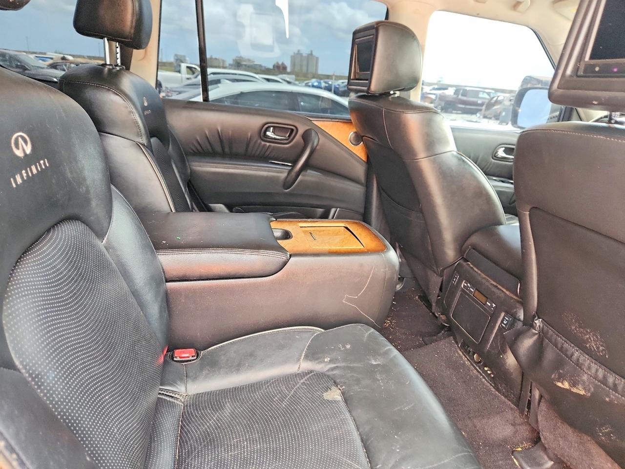 2012 Infiniti Qx56 Base Tan vin: JN8AZ2NF9C9518616