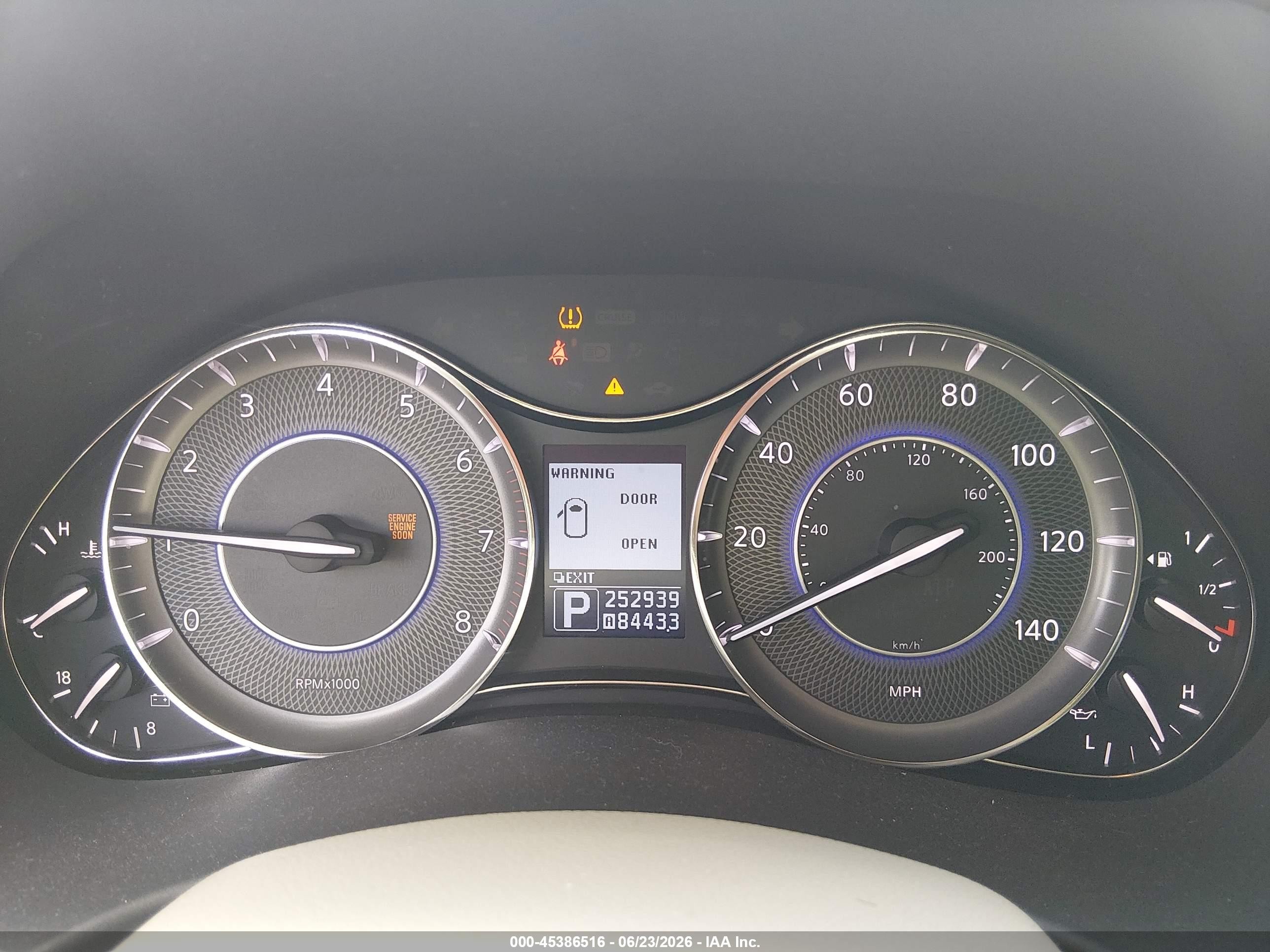 2012 Infiniti Qx56   White vin: JN8AZ2NF9C9519488