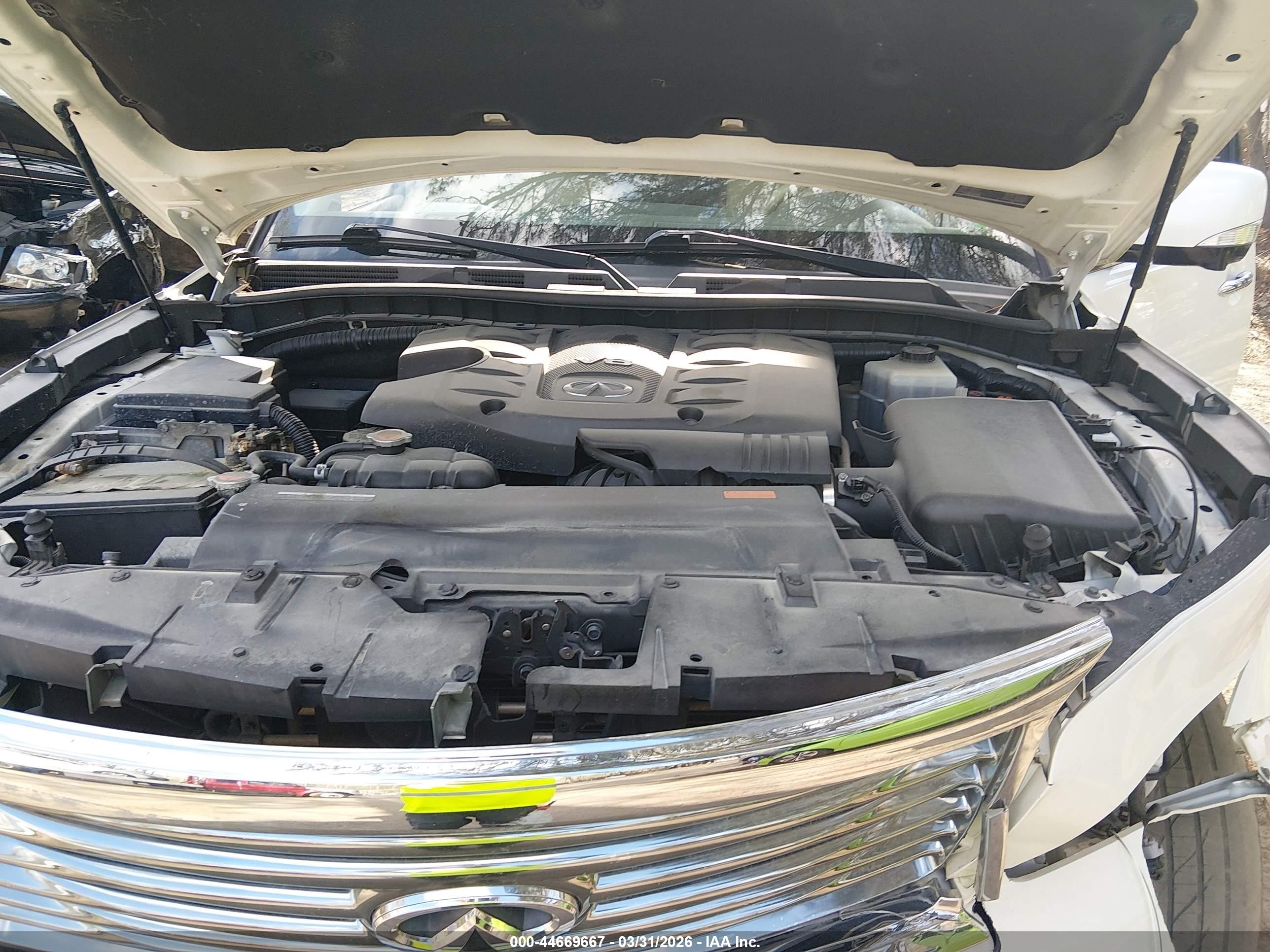 2013 Infiniti Qx56   Белый vin: JN8AZ2NF9D9550578