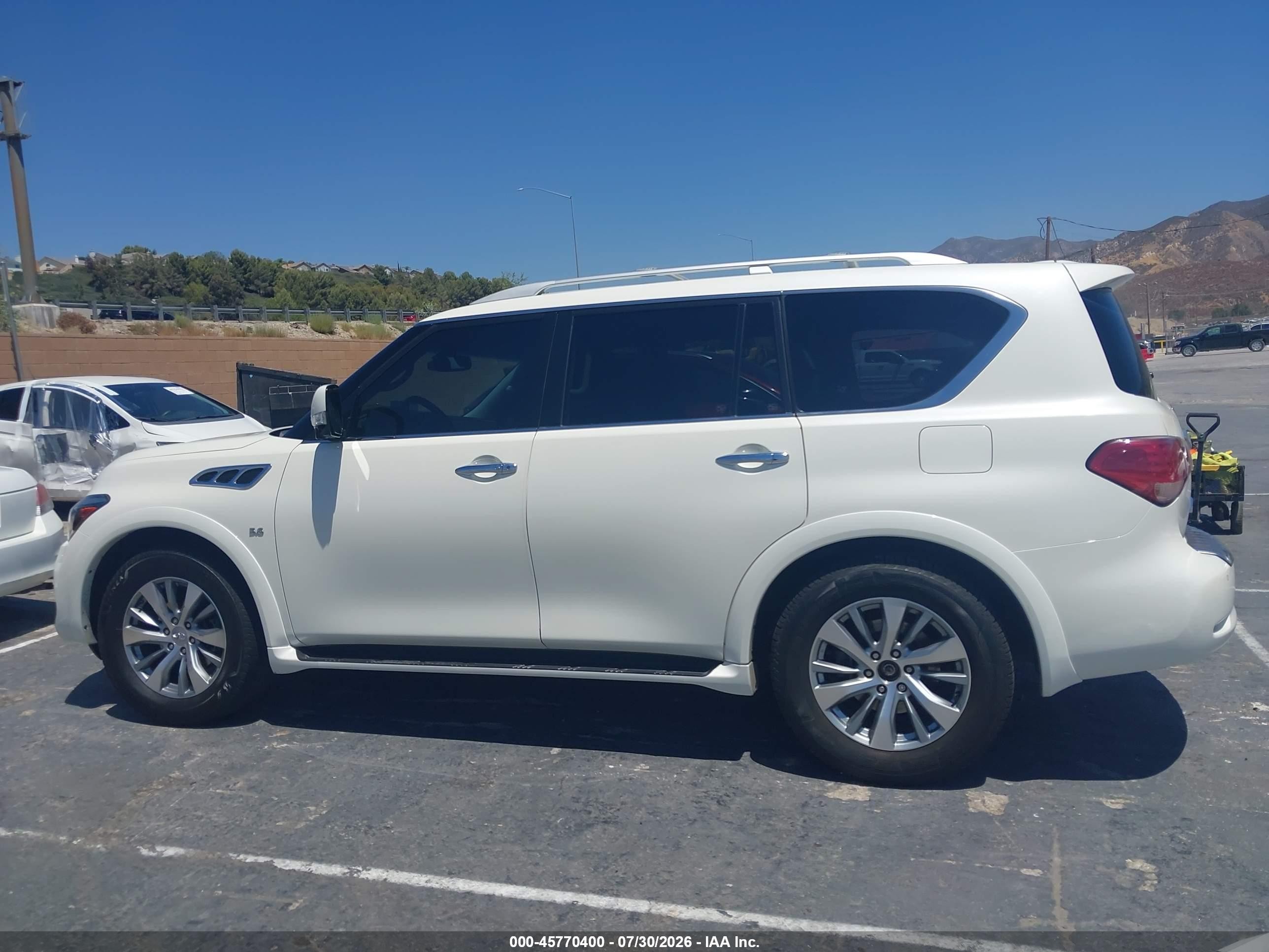 2015 Infiniti Qx80   Белый vin: JN8AZ2NF9F9570090