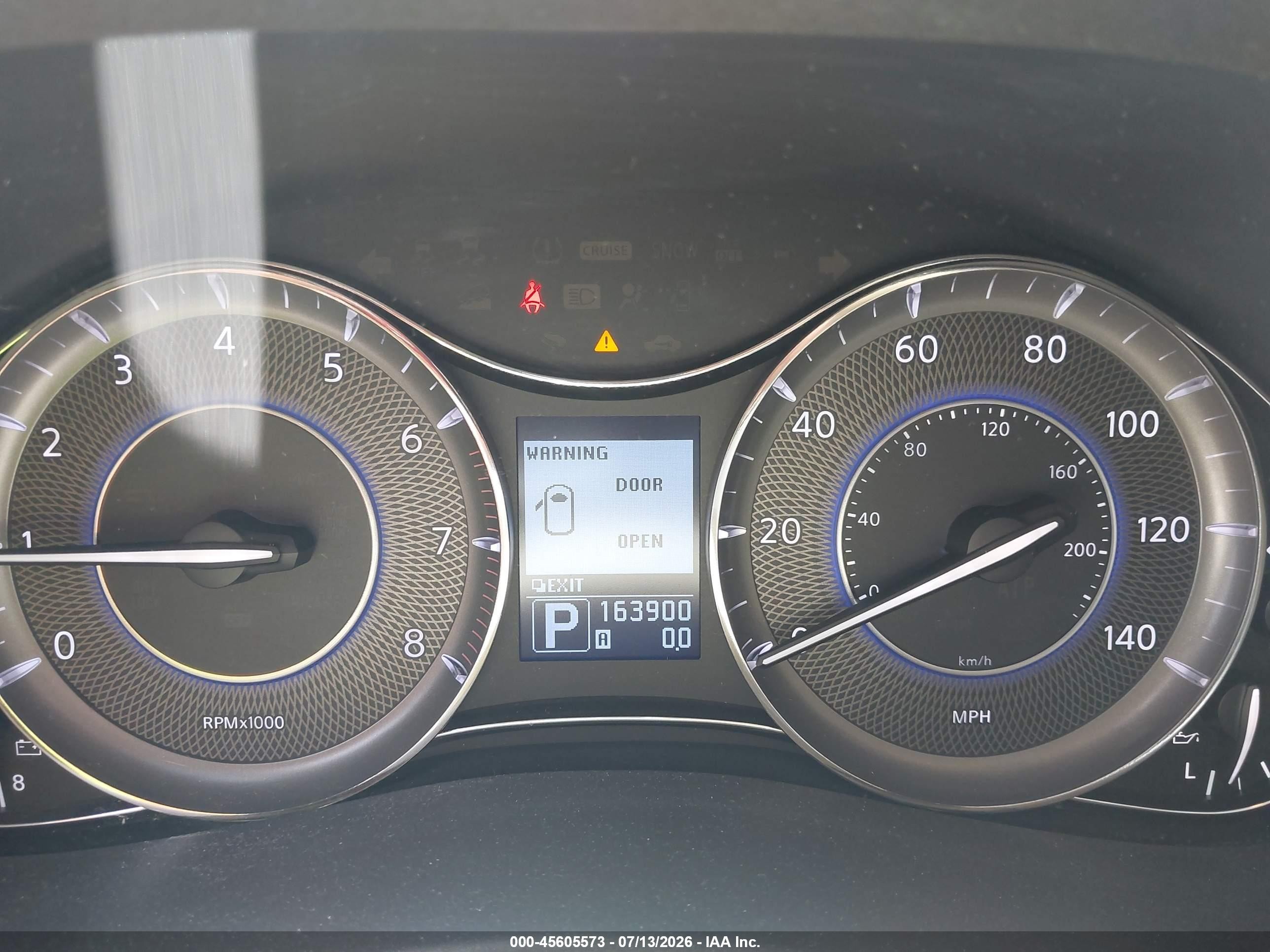 2012 Infiniti Qx56 White vin: JN8AZ2NFXC9518673