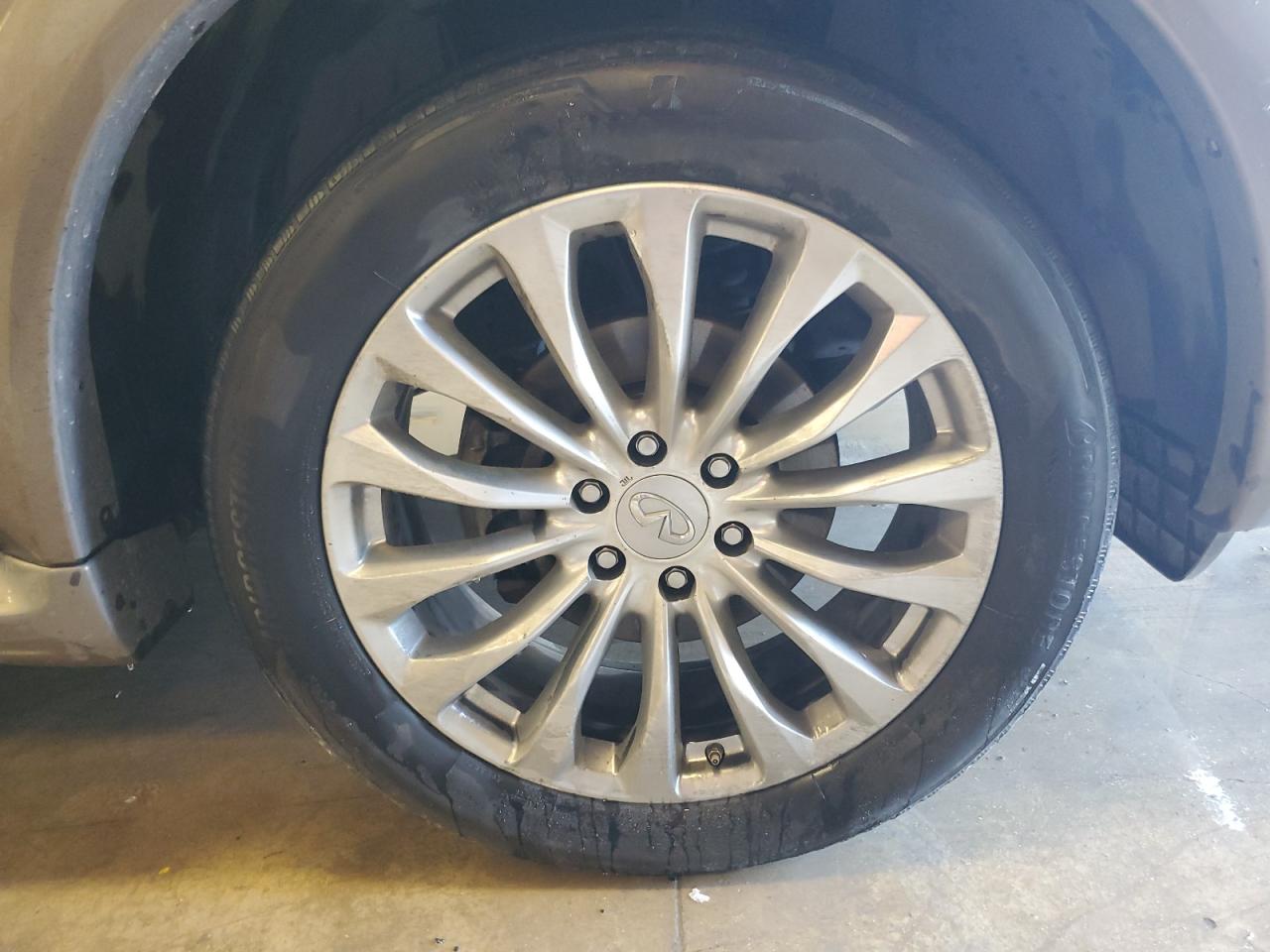 2015 Infiniti Qx80 Base Gray vin: JN8AZ2NFXF9573192 Damage: Right Front Tire, Worn, Replacement Required