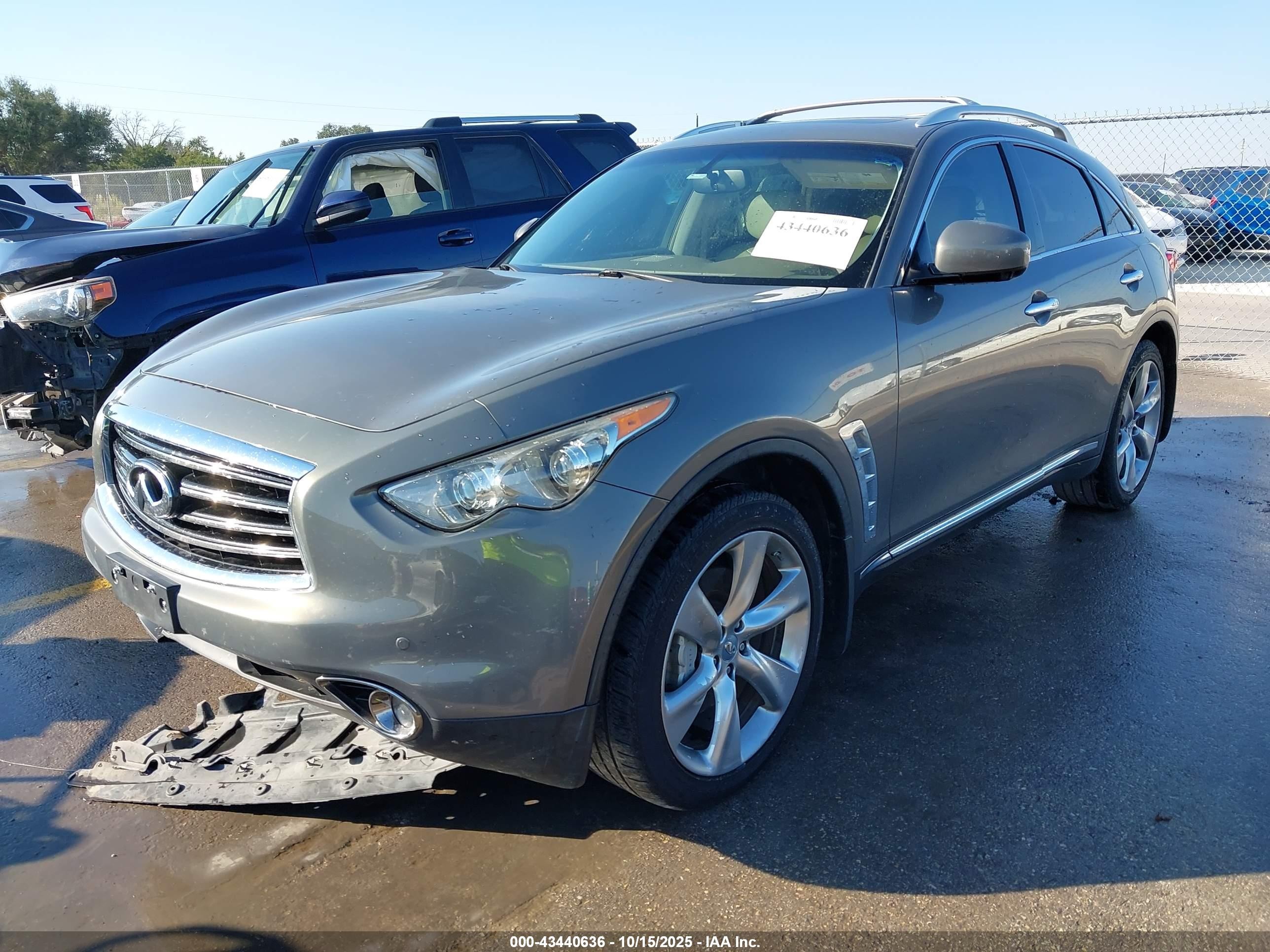 2012 Infiniti Fx50   Silver vin: JN8BS1MW1CM180128