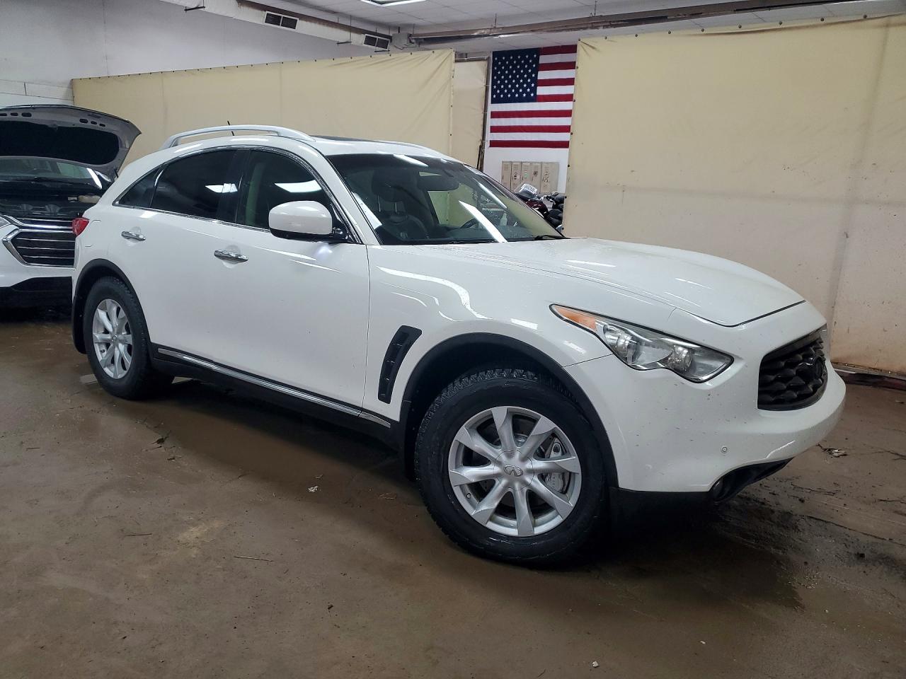 2011 Infiniti Fx50 Base White vin: JN8BS1MW8BM760040