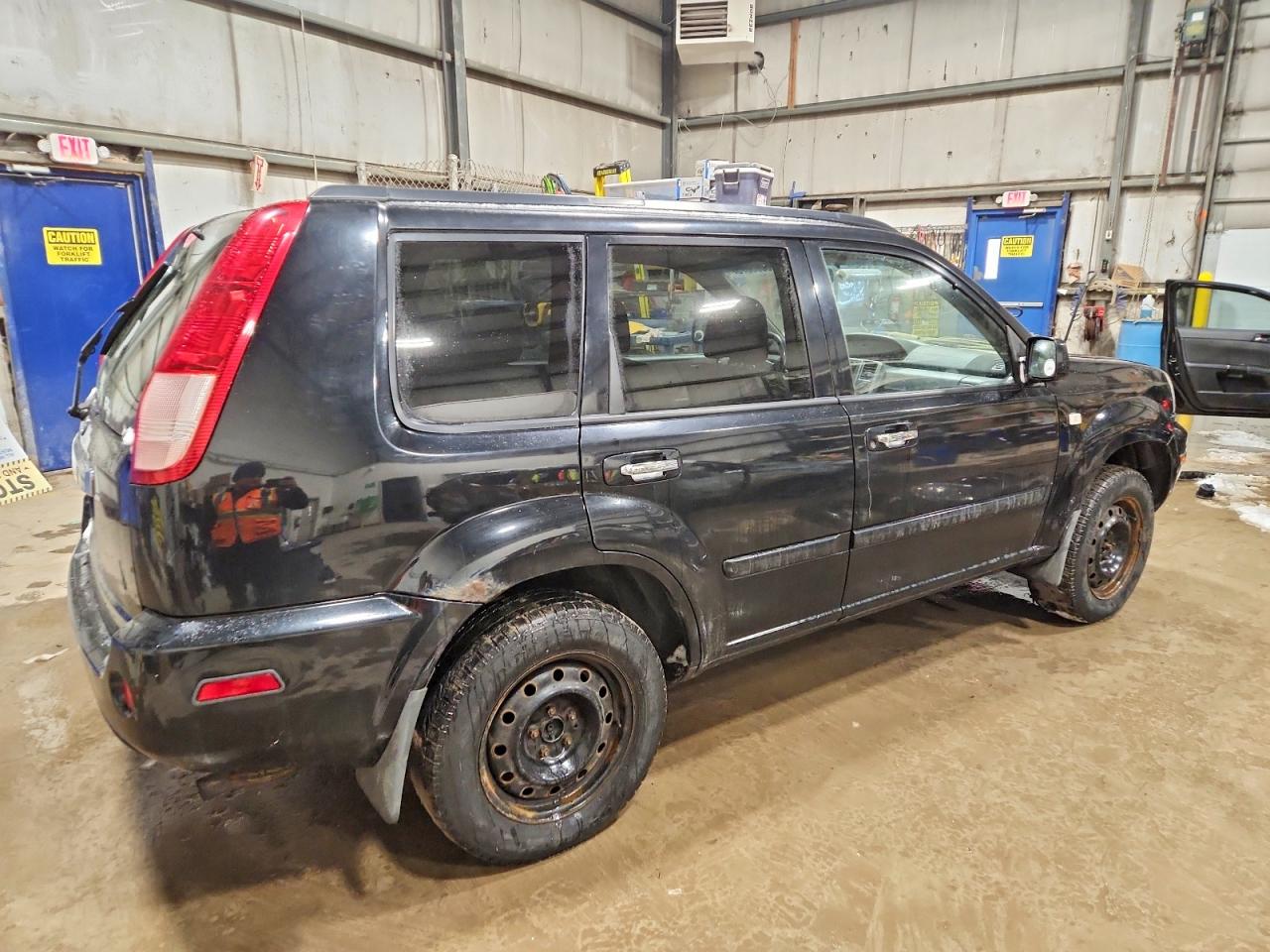 2006 Nissan X-trail Xe Black vin: JN8BT08T06W101421
