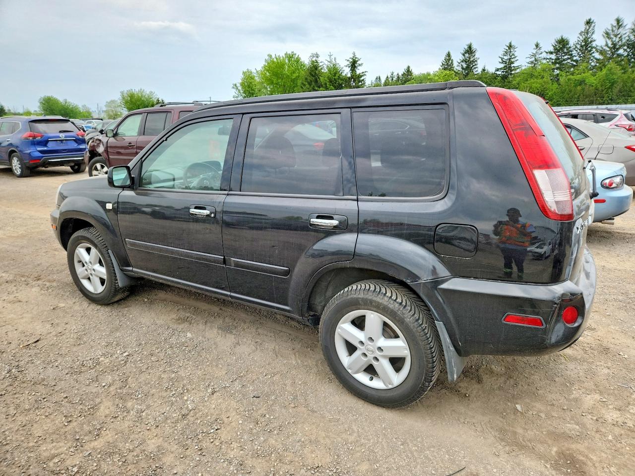 2006 Nissan X-trail Xe Black vin: JN8BT08T16W101671