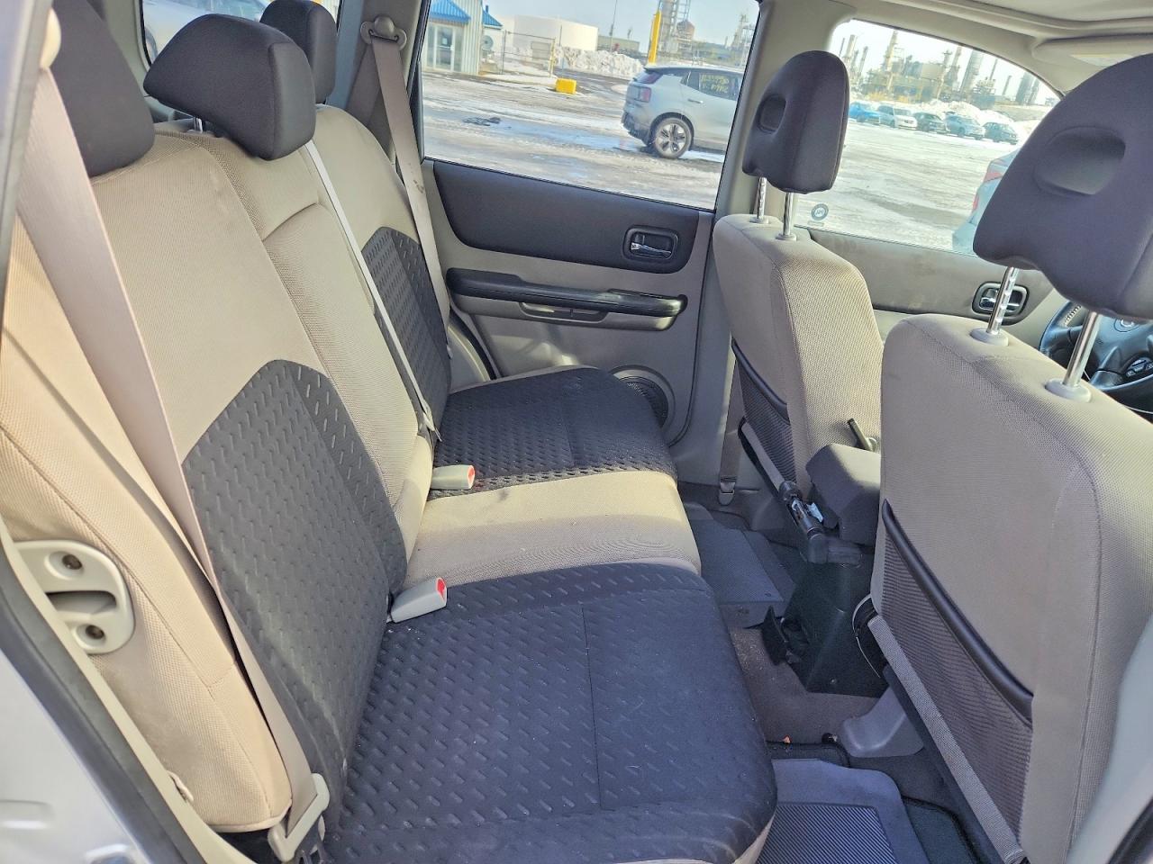 2006 Nissan X-trail Xe Silver vin: JN8BT08T46W101552