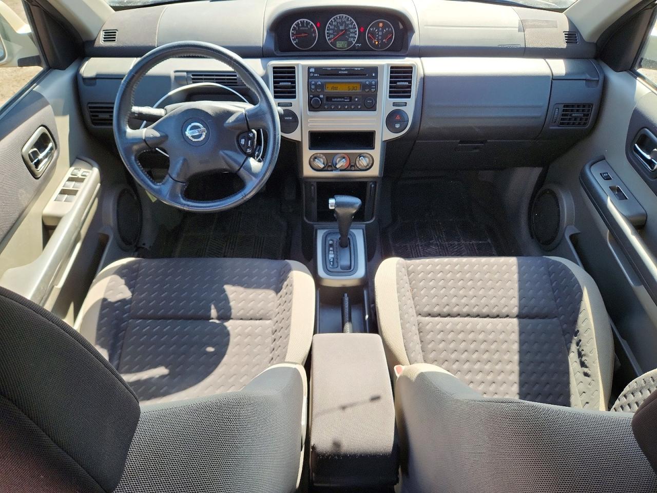 2006 Nissan X-trail Xe Silver vin: JN8BT08TX6W102074