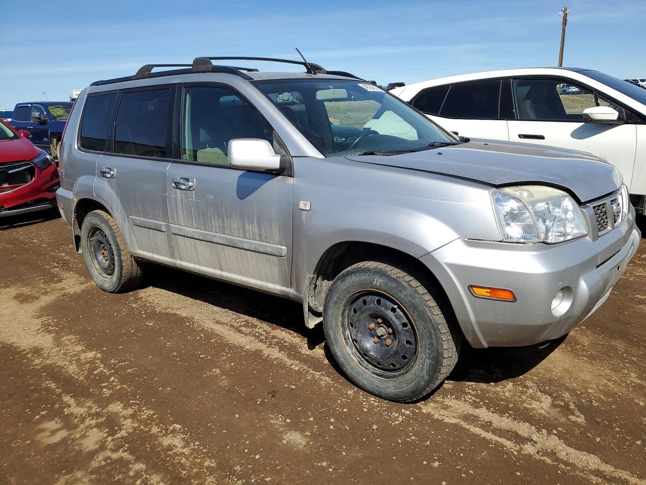 2006 Nissan X-trail Xe Серебряный vin: JN8BT08TX6W102155