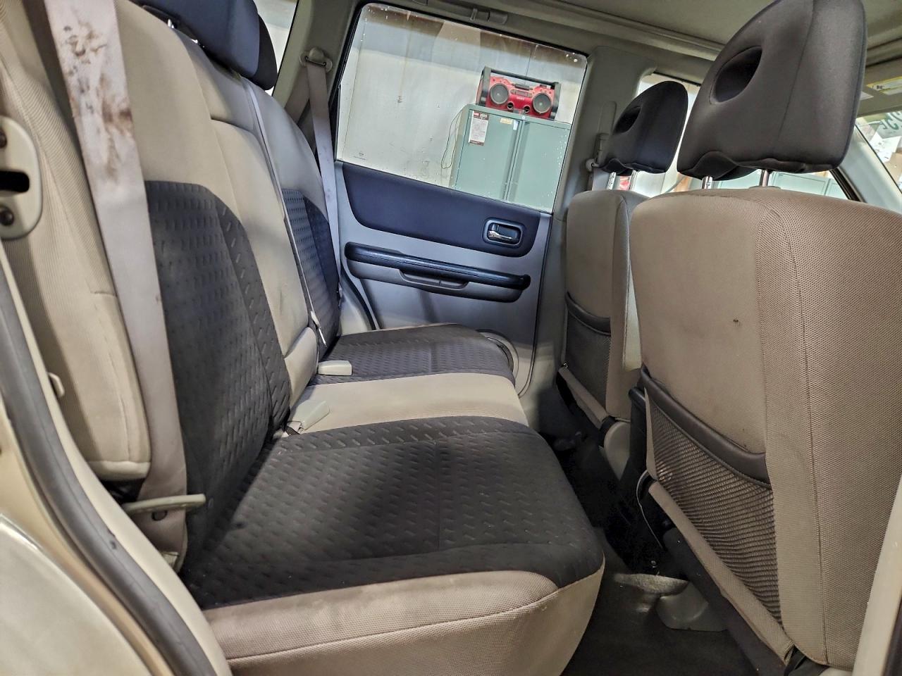 2006 Nissan X-trail Xe Gold vin: JN8BT08V66W207129