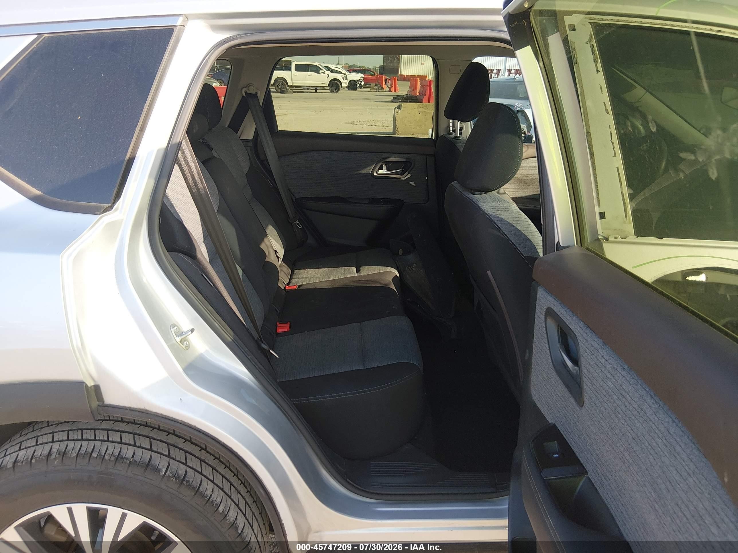 2023 Nissan Rogue Sv Fwd Silver vin: JN8BT3BA3PW416286