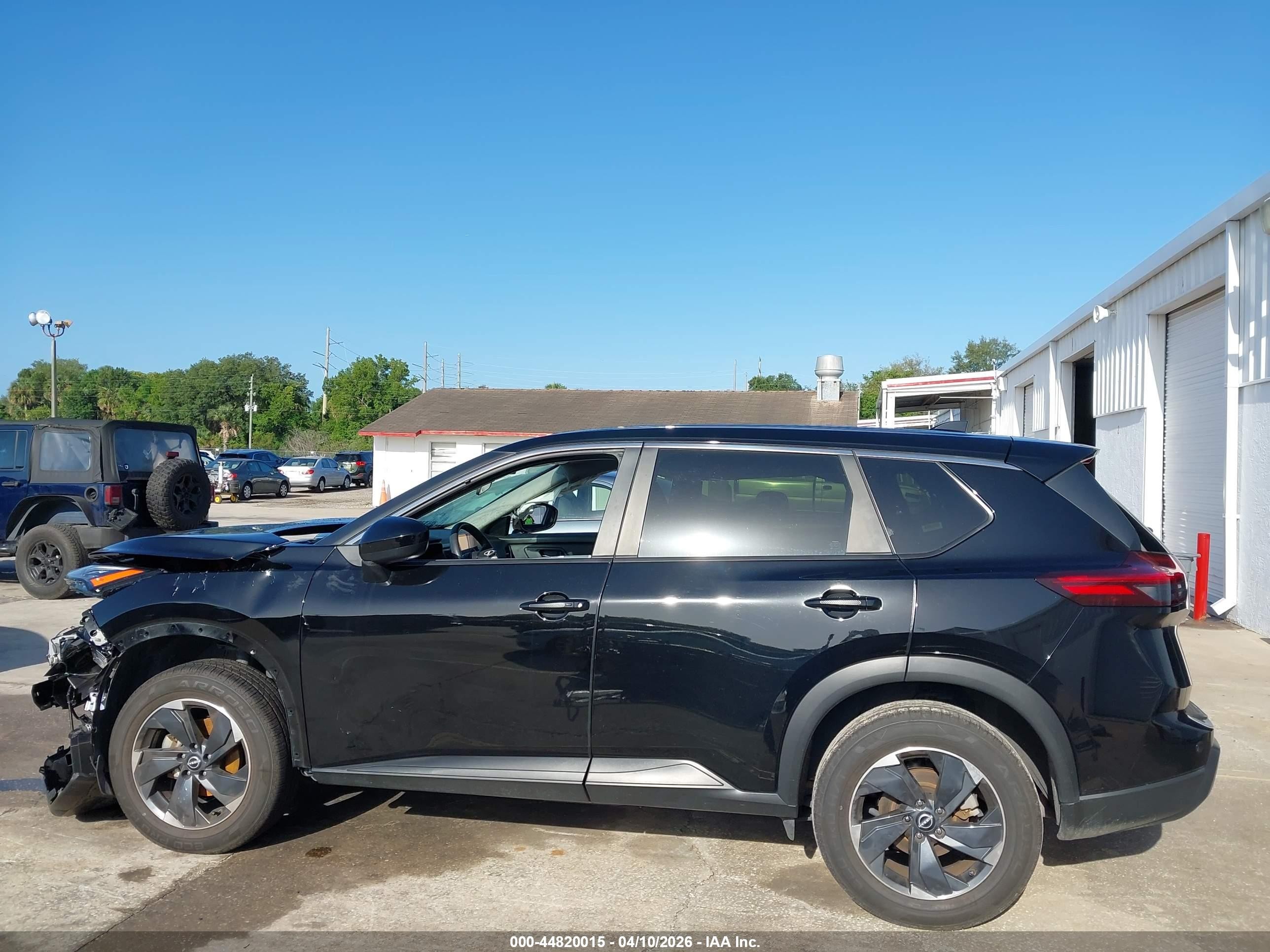 2024 Nissan Rogue Sv Fwd Black vin: JN8BT3BA6RW350593
