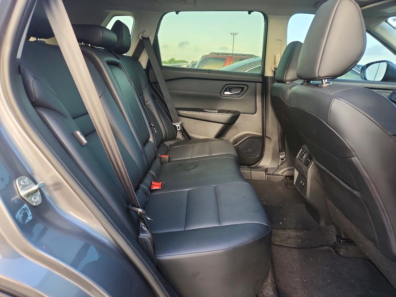 2025 Nissan Rogue Sv Gray vin: JN8BT3BAXSW003001