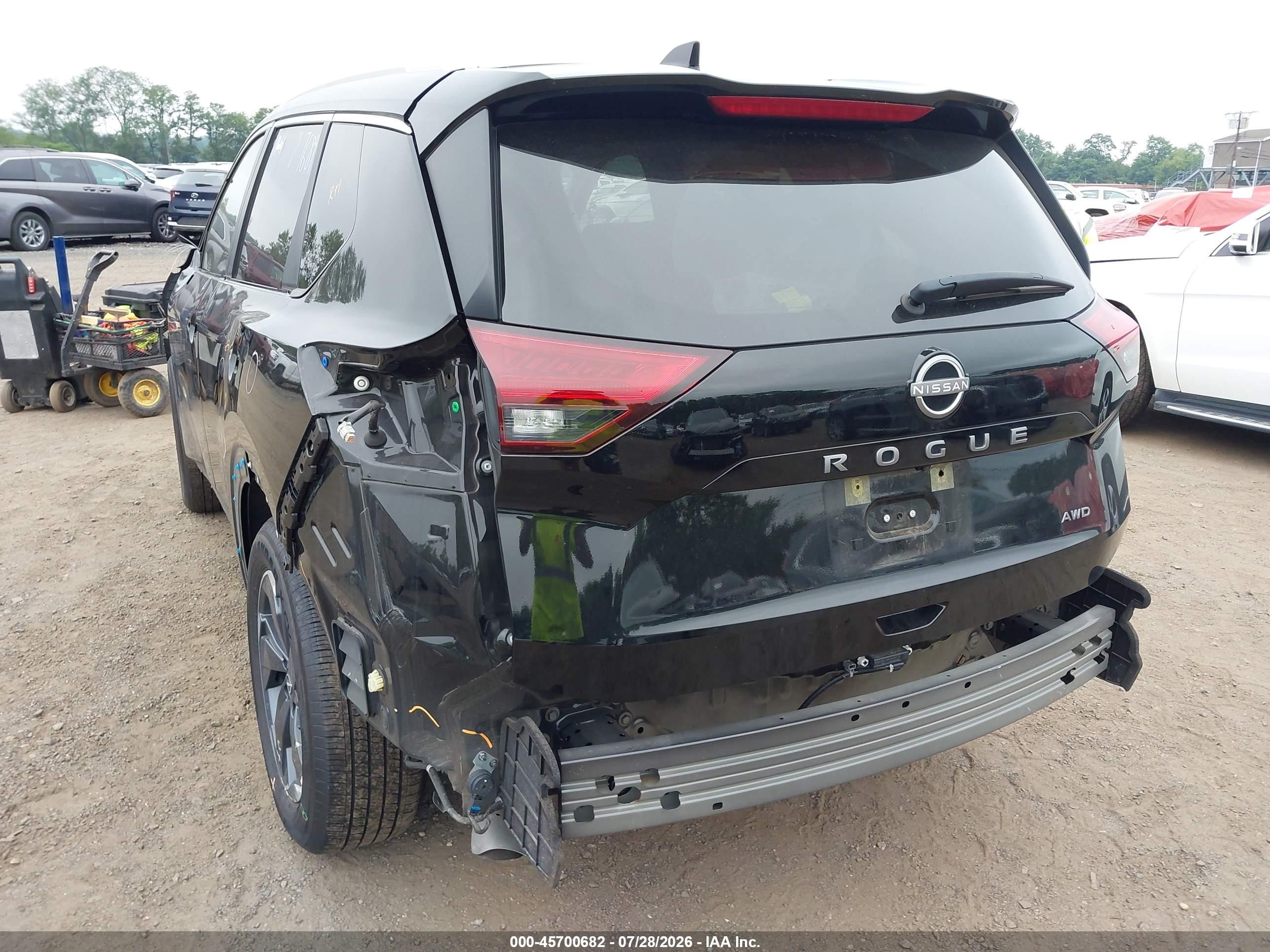 2025 Nissan Rogue Sv Intelligent Awd Black vin: JN8BT3BB3SW155548