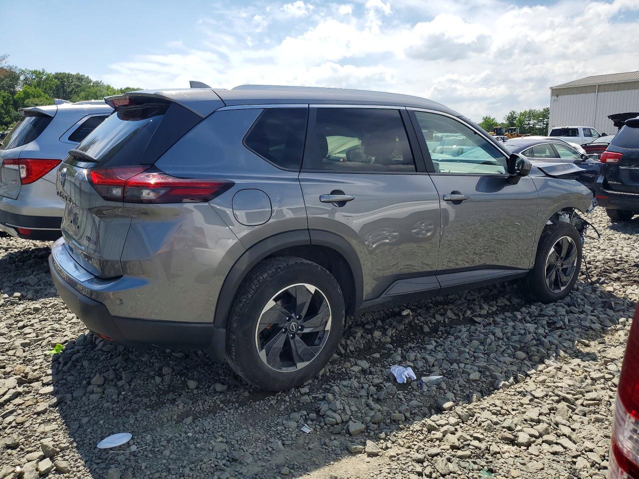 2024 Nissan Rogue Sv Gray vin: JN8BT3BB7RW183251
