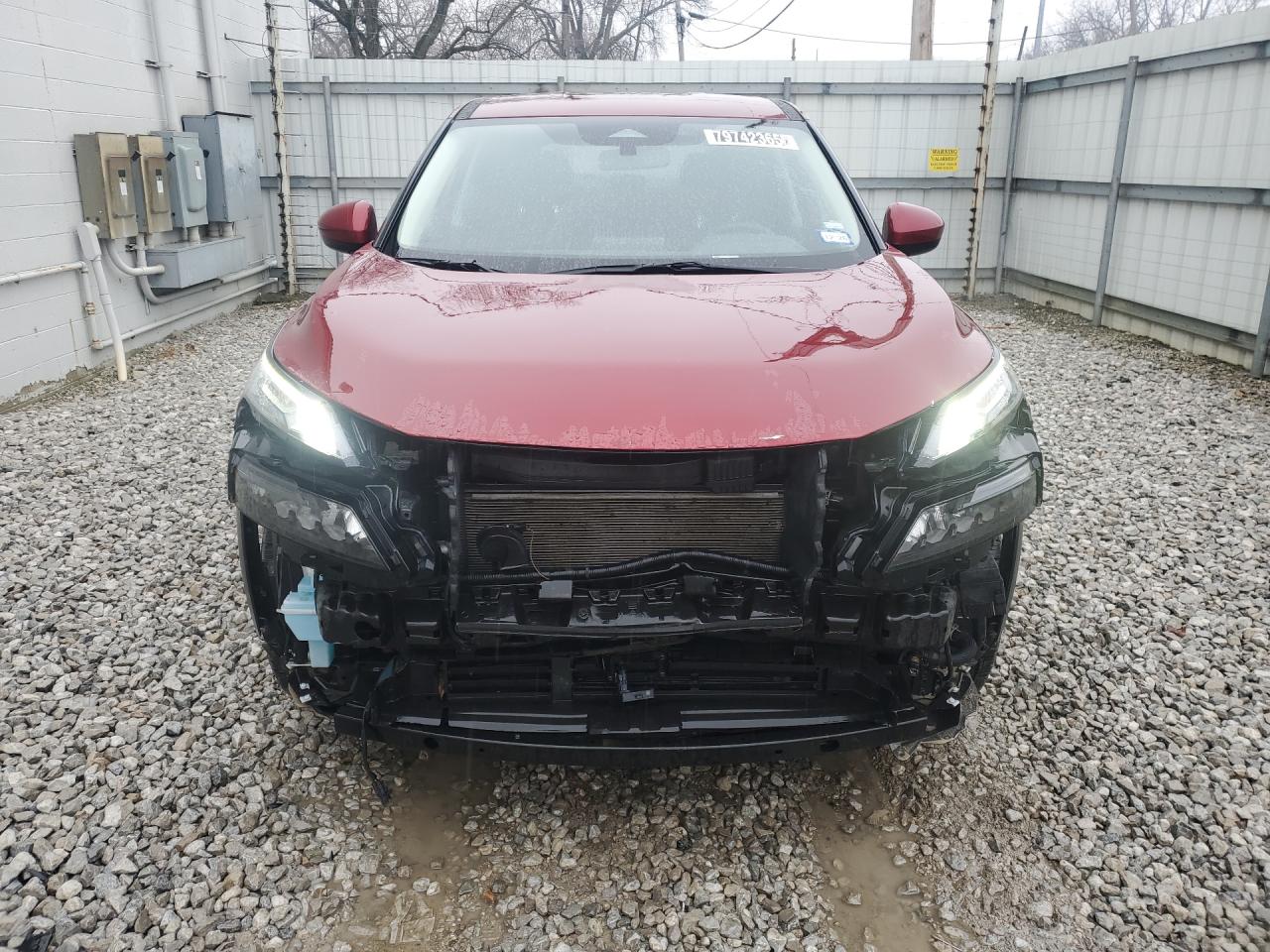 2025 Nissan Rogue Sv Red vin: JN8BT3BB7SW417961 Damage: Front Bumper/Cover, Missing, Replacement Required