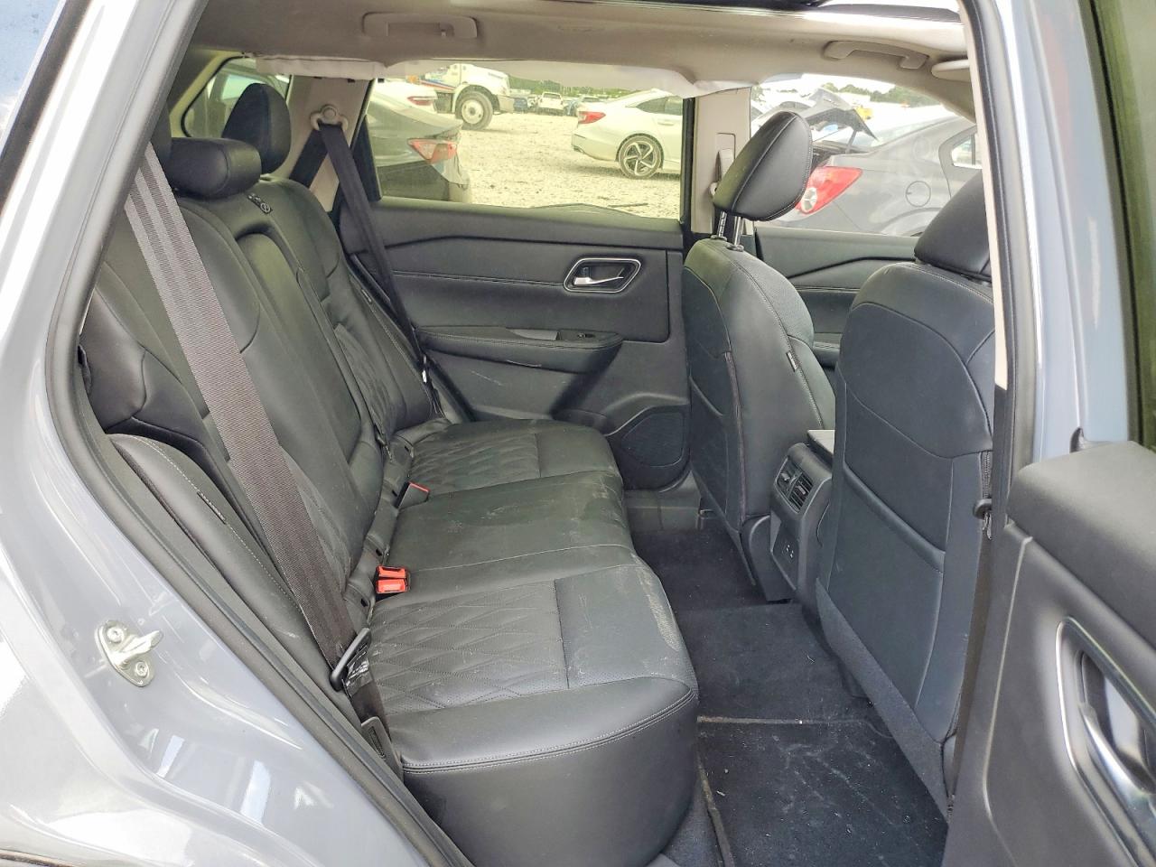 2025 Nissan Rogue Platinum Gray vin: JN8BT3DC0SW102246