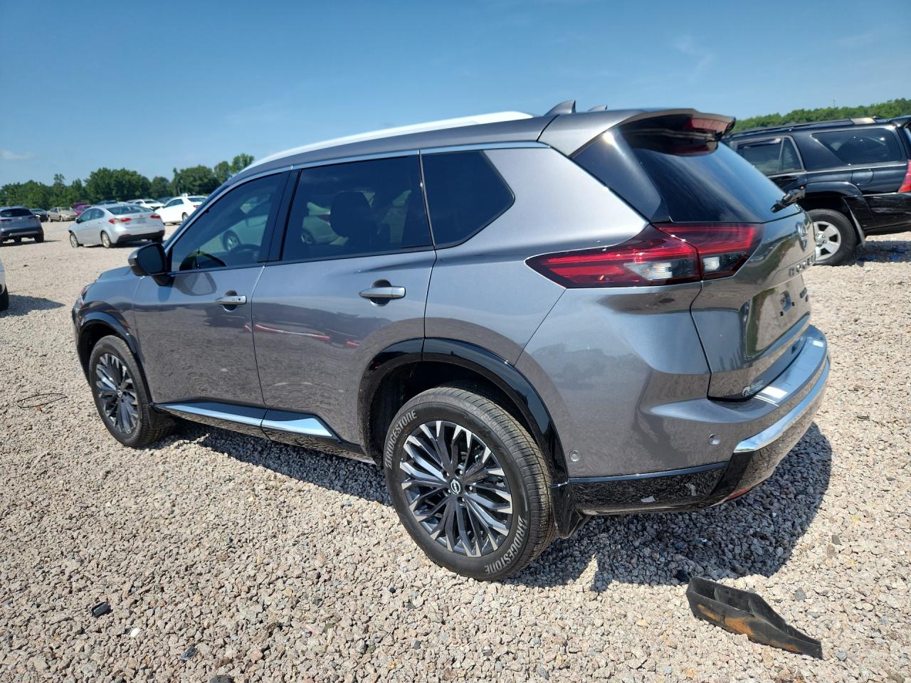 2026 Nissan Rogue Platinum Серый vin: JN8BT3DD2TW478277