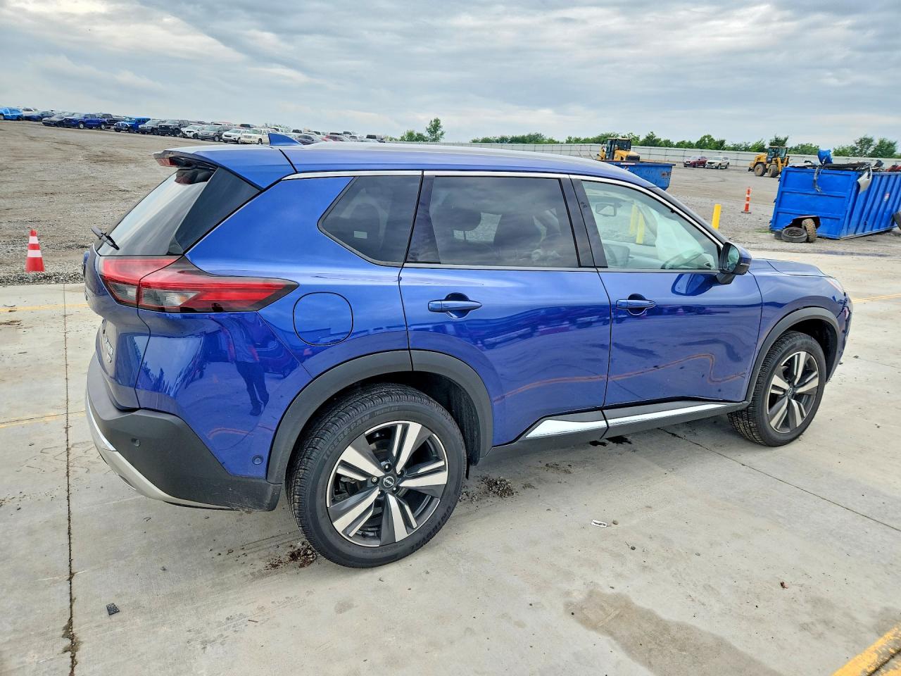 2023 Nissan Rogue Platinum Blue vin: JN8BT3DD9PW301893