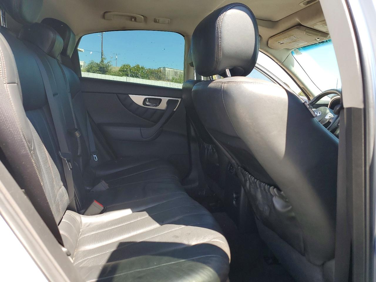 2013 Infiniti Fx37 Base Silver vin: JN8CS1MU1DM140426