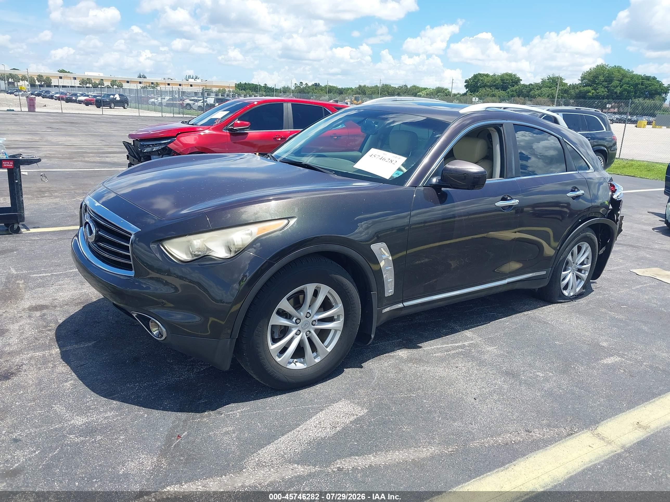 2013 Infiniti Fx37   Brown vin: JN8CS1MU1DM142466