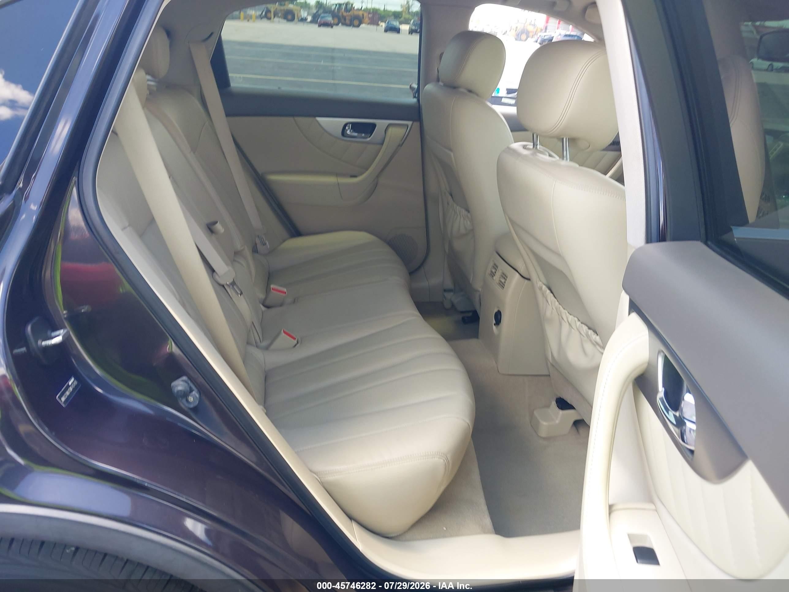 2013 Infiniti Fx37   Brown vin: JN8CS1MU1DM142466