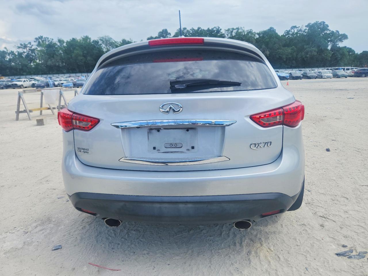 2014 Infiniti Qx70 Base Серебряный vin: JN8CS1MU3EM451082