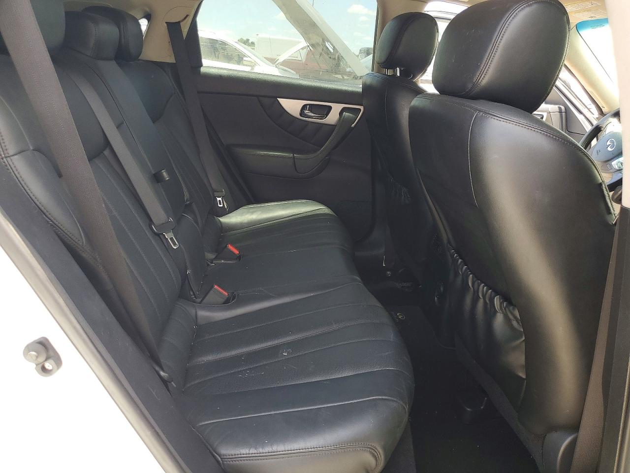2013 Infiniti Fx37 Base White vin: JN8CS1MU4DM142137