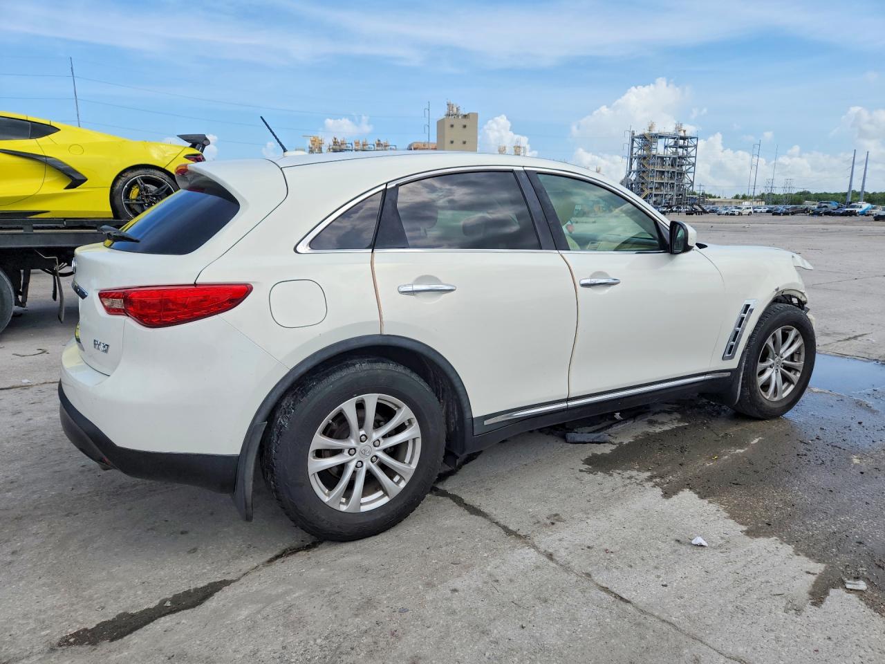 2013 Infiniti Fx37 Base White vin: JN8CS1MU7DM141290