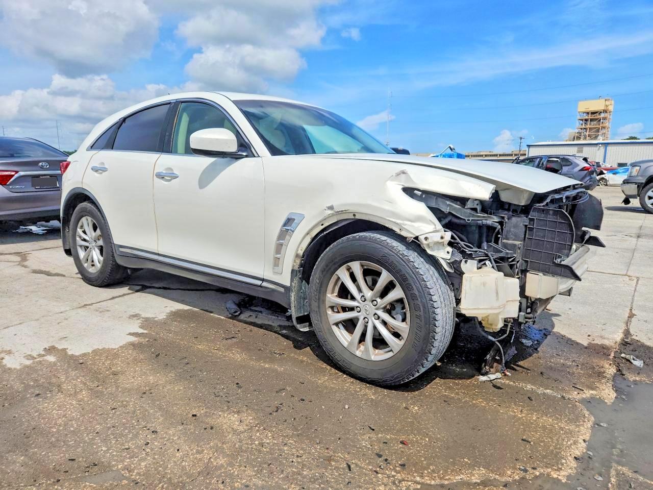 2013 Infiniti Fx37 Base White vin: JN8CS1MU7DM141290