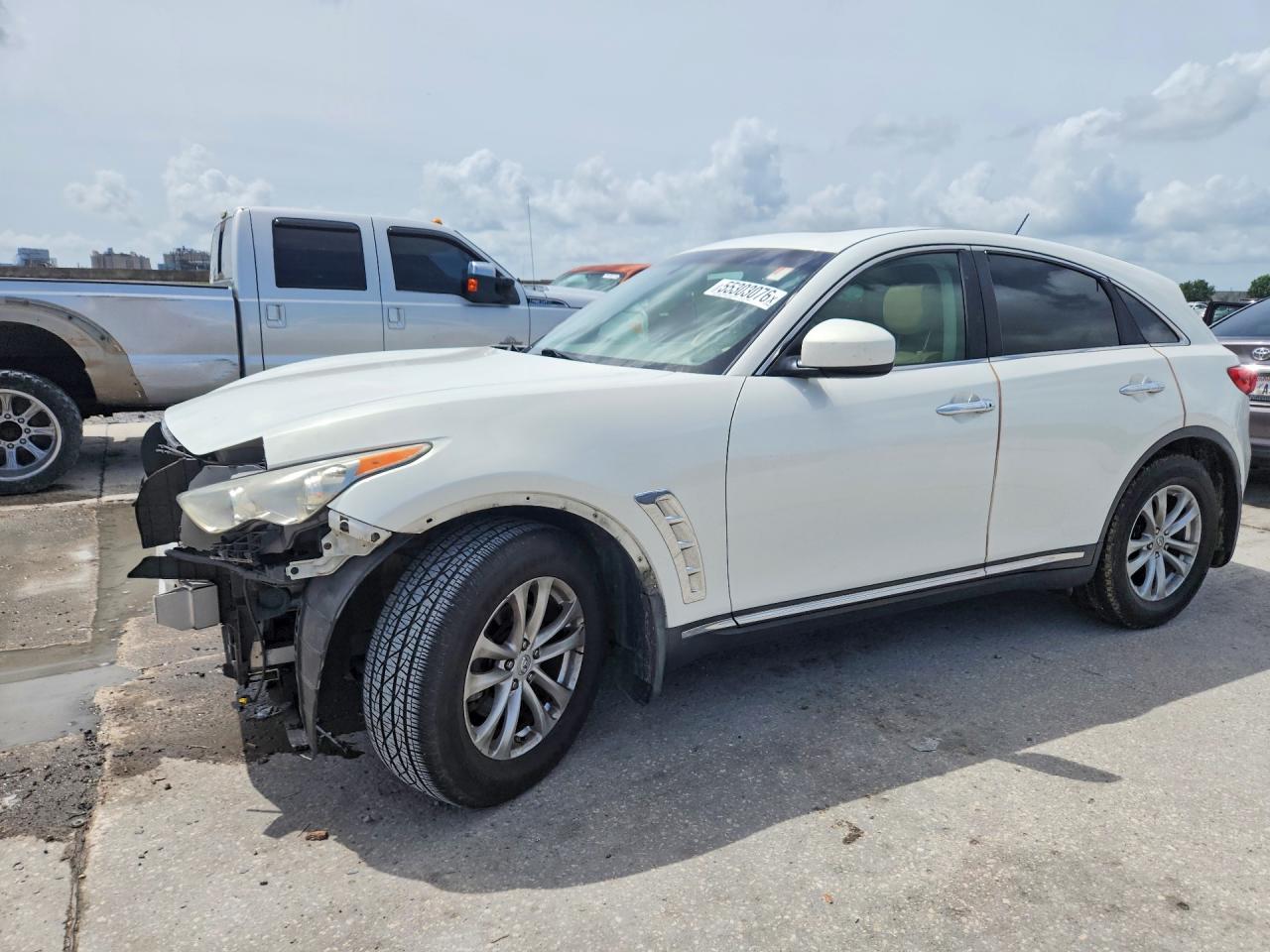 JN8CS1MU7DM141290