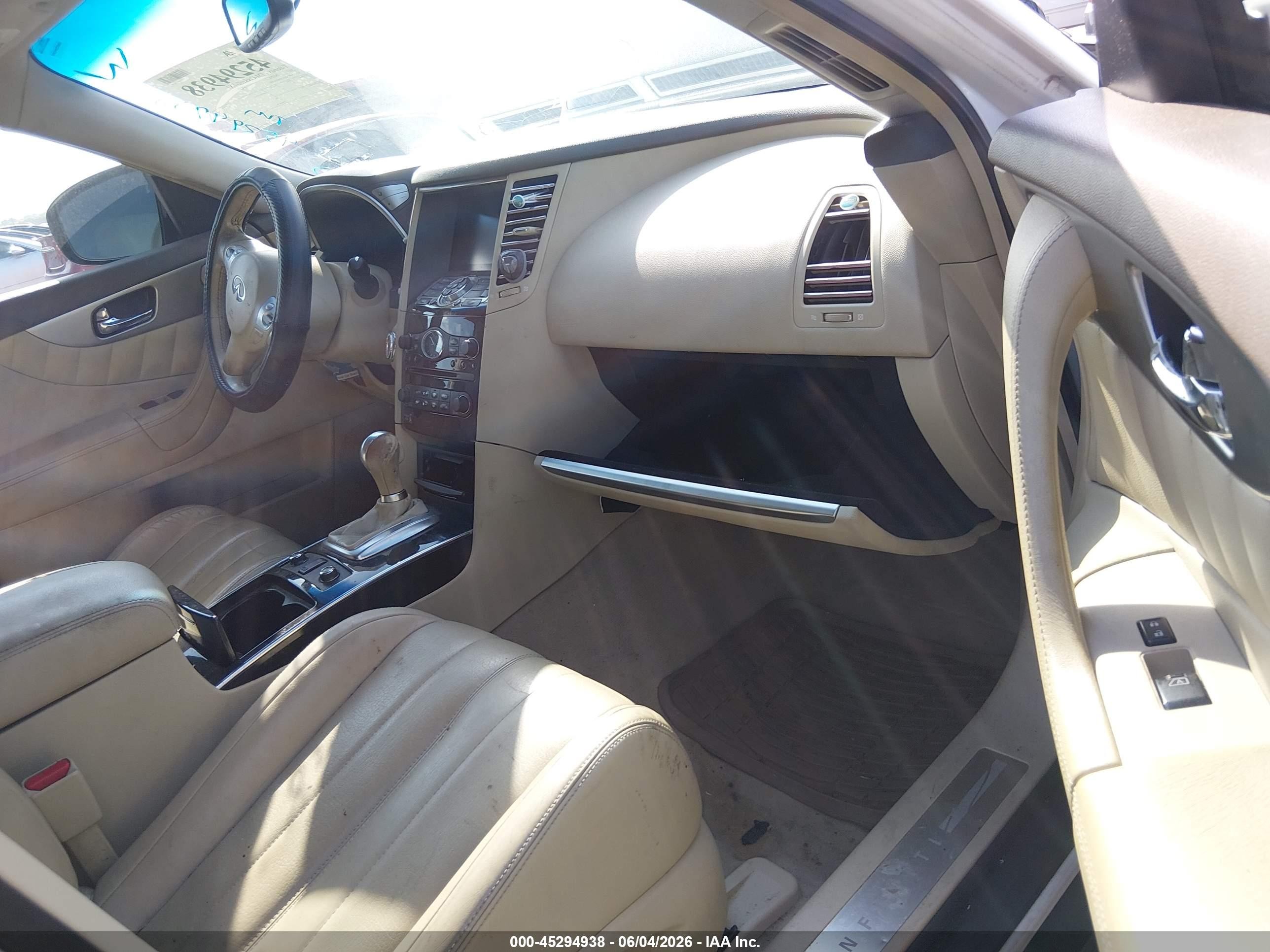 2013 Infiniti Fx37   Cream vin: JN8CS1MU7DM141709