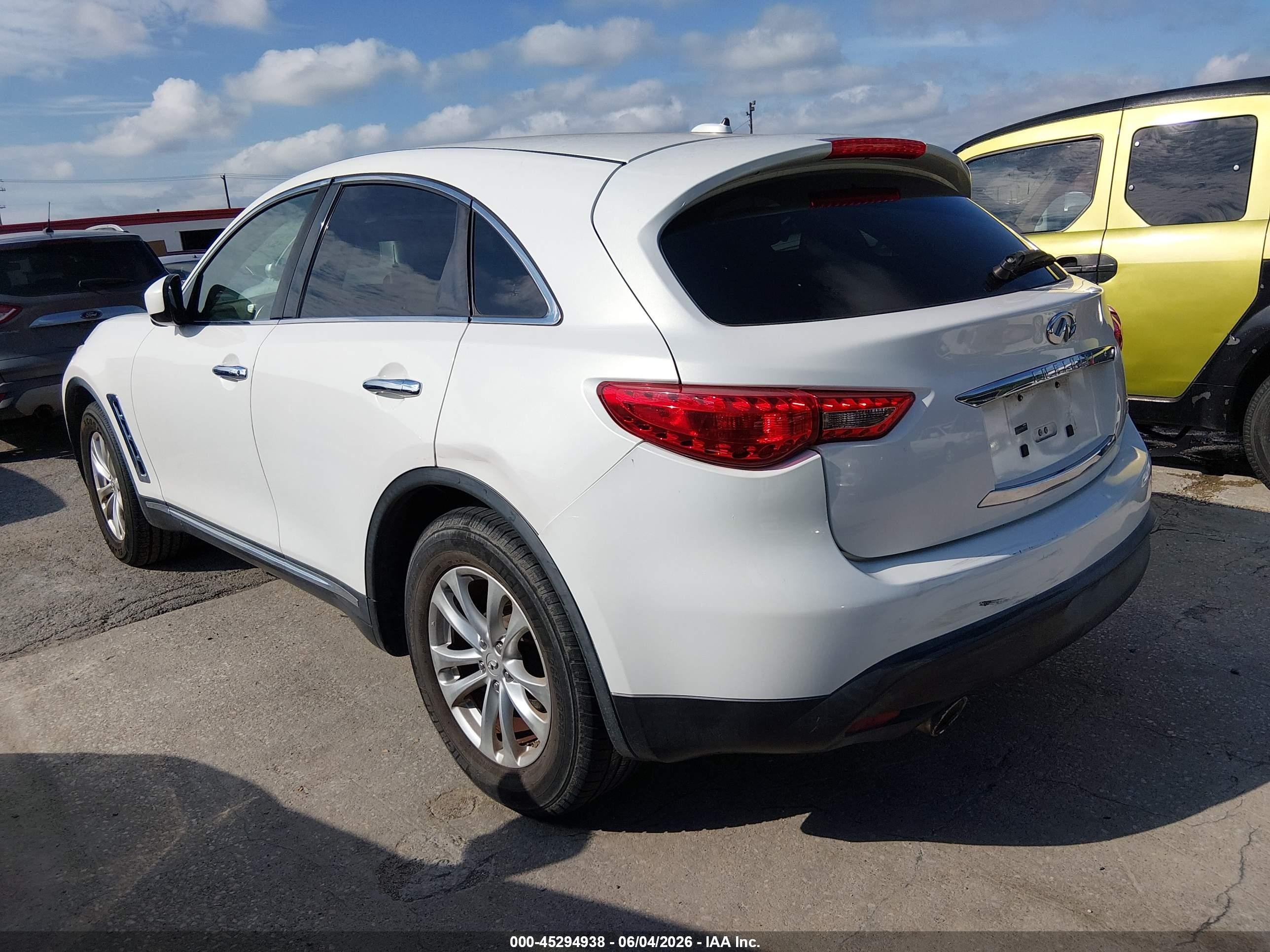 2013 Infiniti Fx37   Cream vin: JN8CS1MU7DM141709