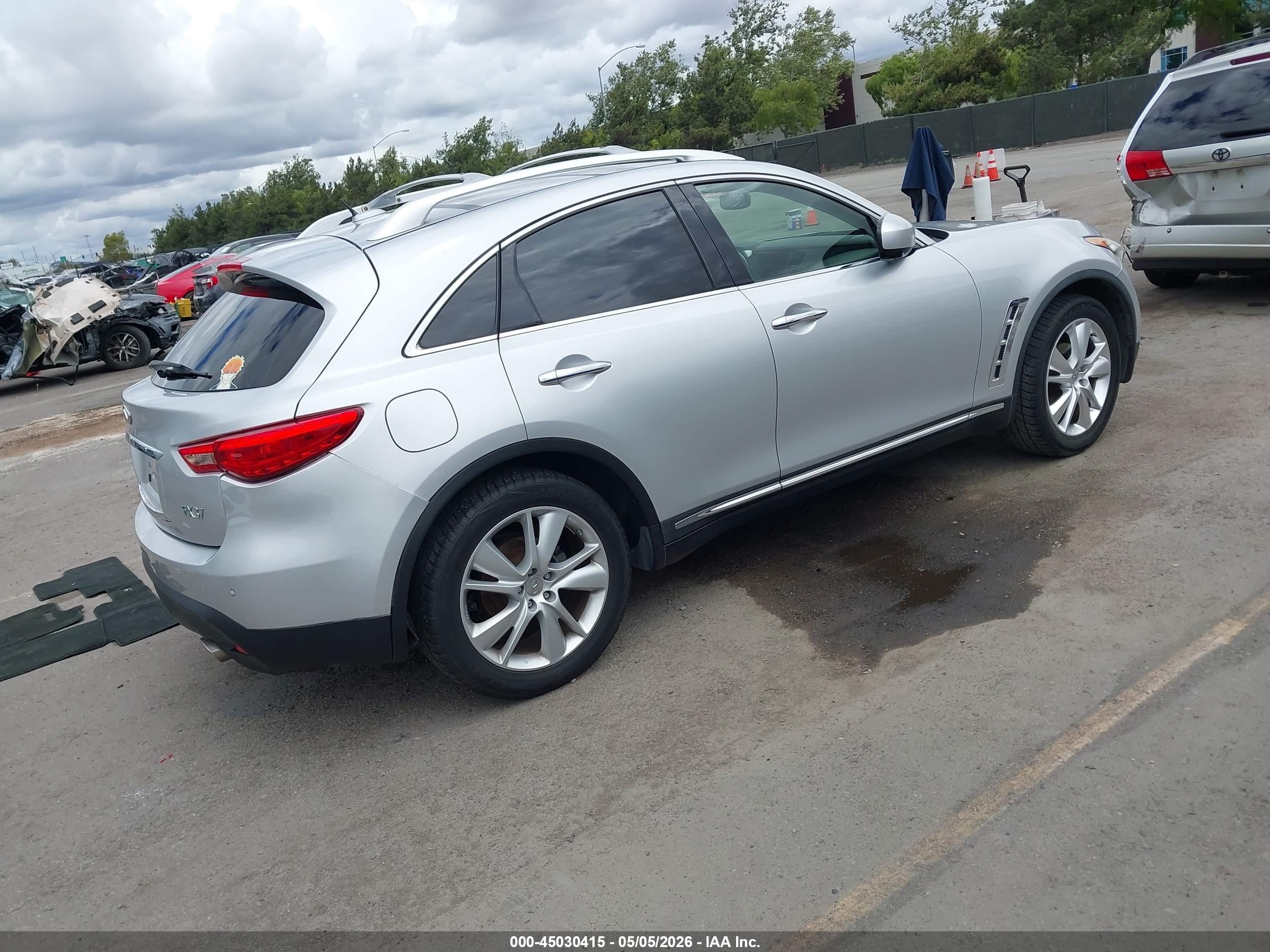 2013 Infiniti Fx37   Silver vin: JN8CS1MU7DM142259