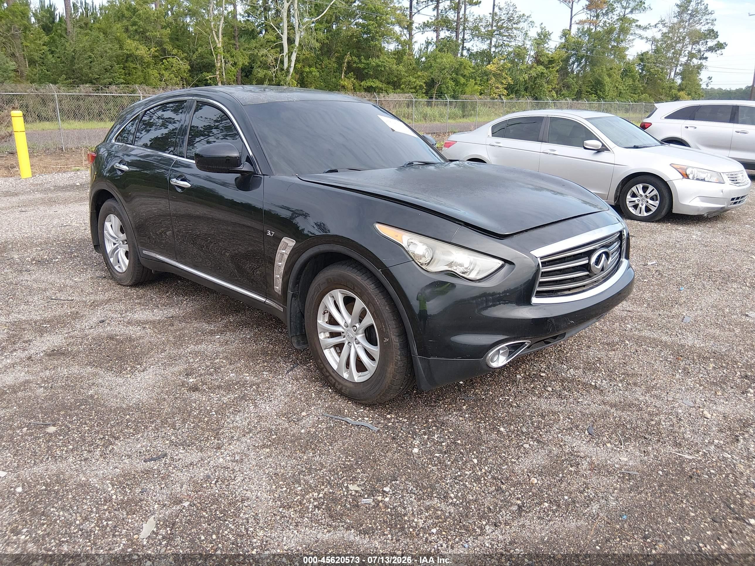JN8CS1MU7EM451439