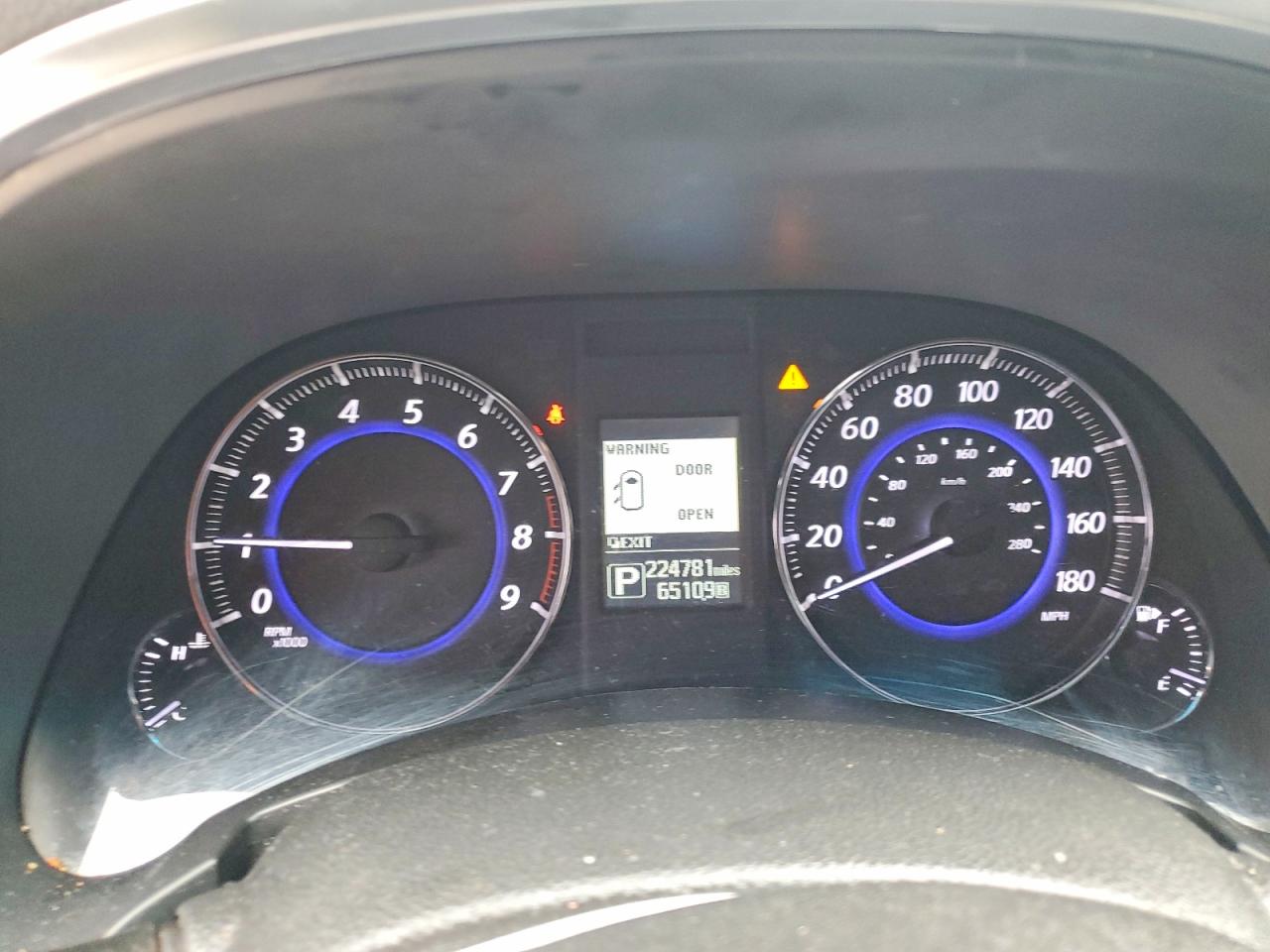 2015 Infiniti Qx70 Base Silver vin: JN8CS1MU7FM381264