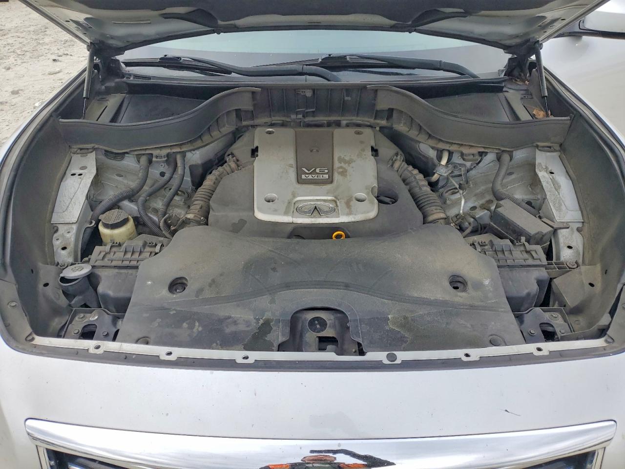 2015 Infiniti Qx70 Base Silver vin: JN8CS1MU7FM381264