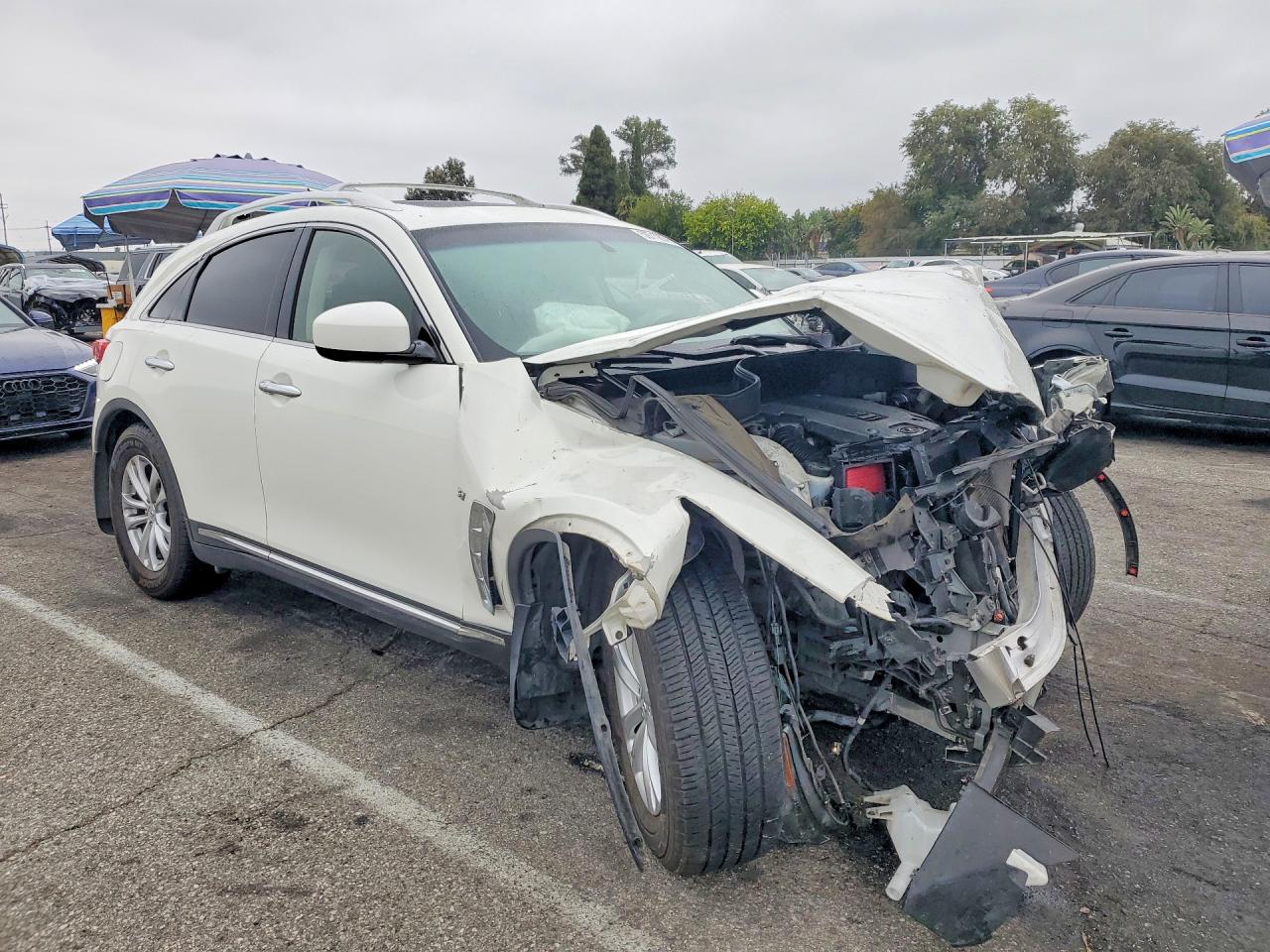 2014 Infiniti Qx70 Base White vin: JN8CS1MU9EM451894